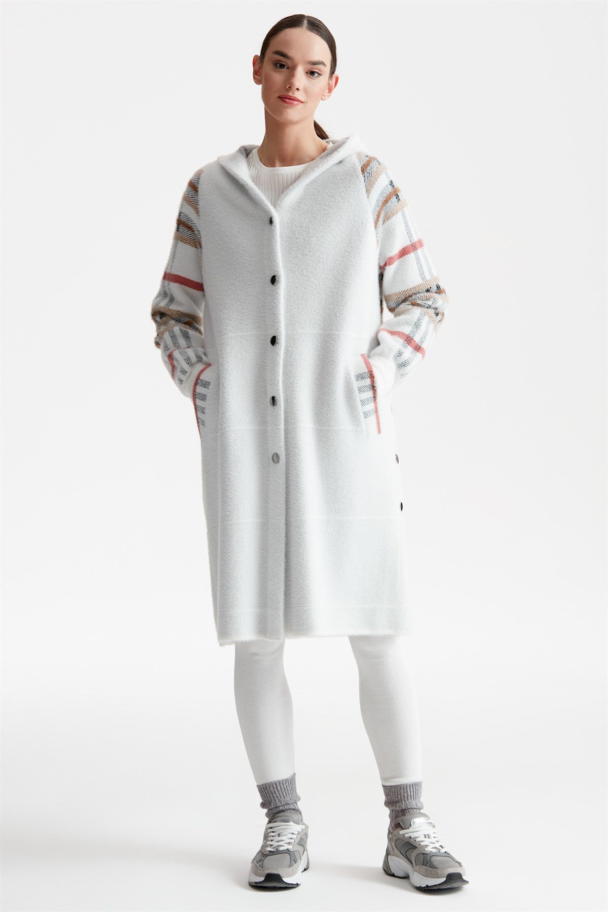 ÇITÇIT DETAYLI KAPŞONLU TRİKO MİNK KABAN EKRU