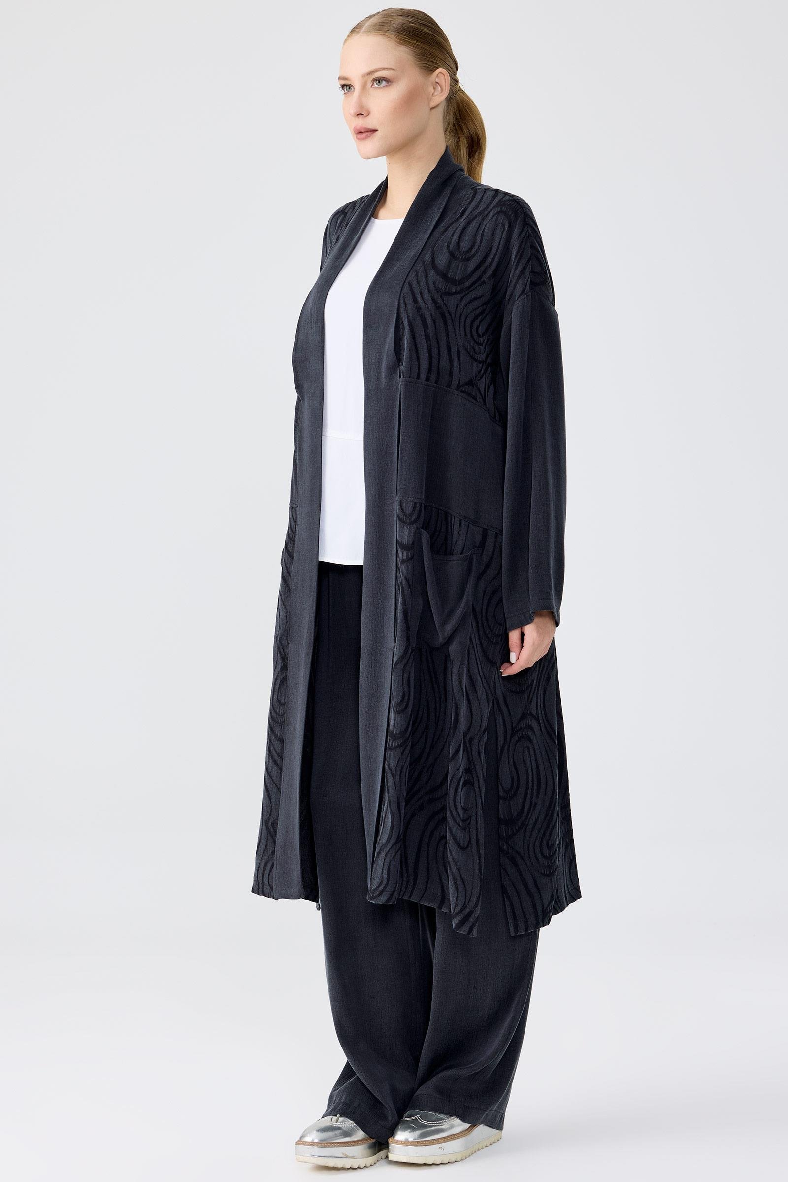 Desenli Ve Düz Kumaş Kombinli Uzun Hırka Takım SİYAH