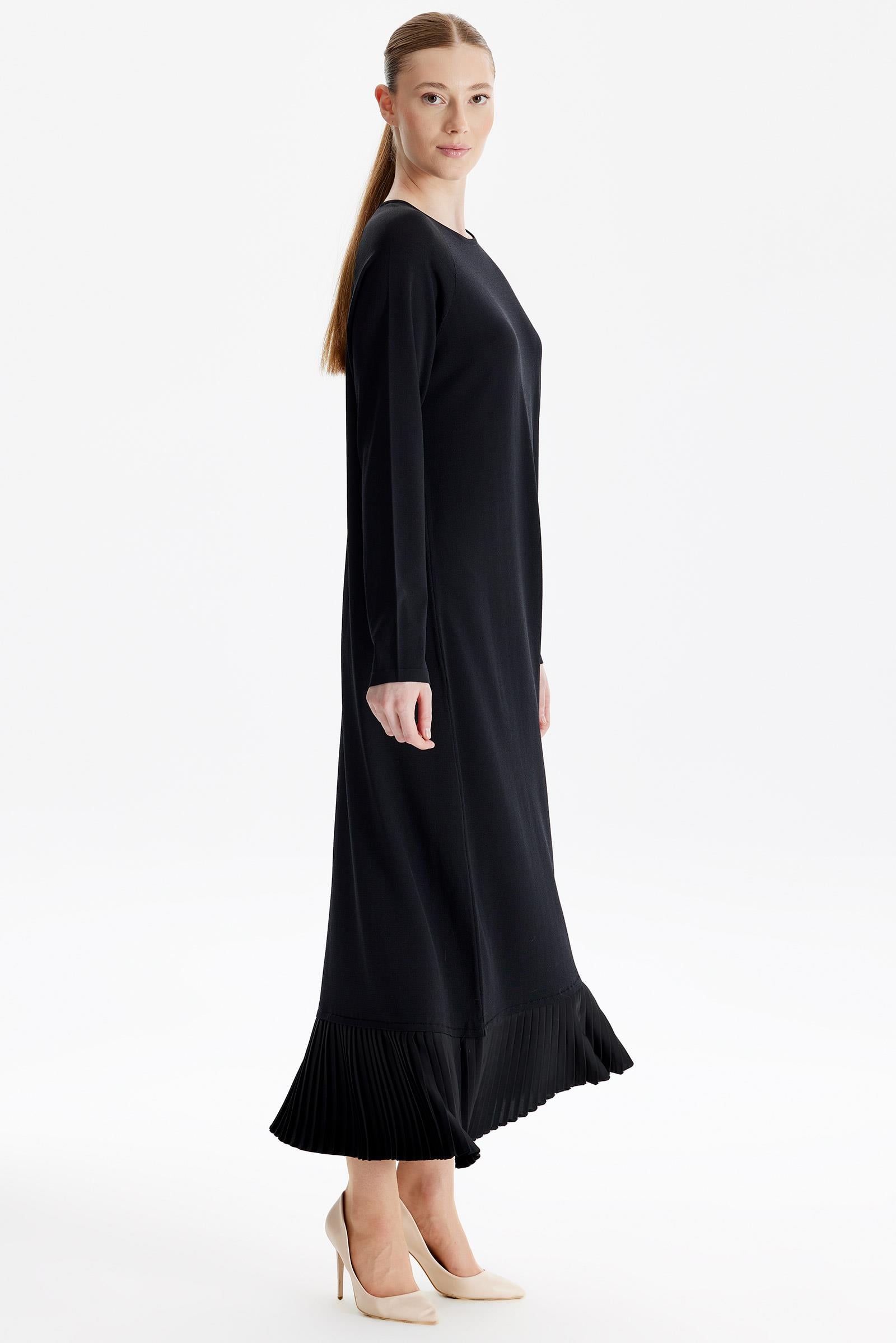 Etek Altı Piliseli Rayon Elbise SİYAH