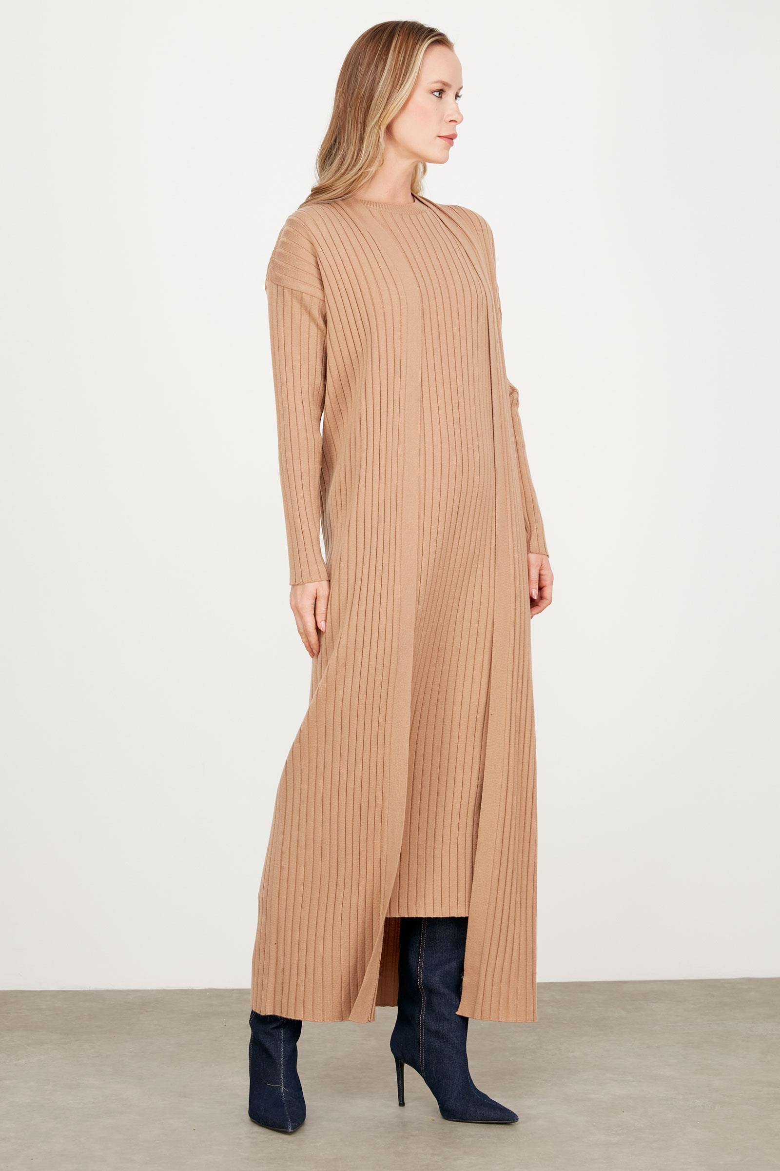 HIRKA KOMBİNLİ TRİKO ELBİSE CAMEL