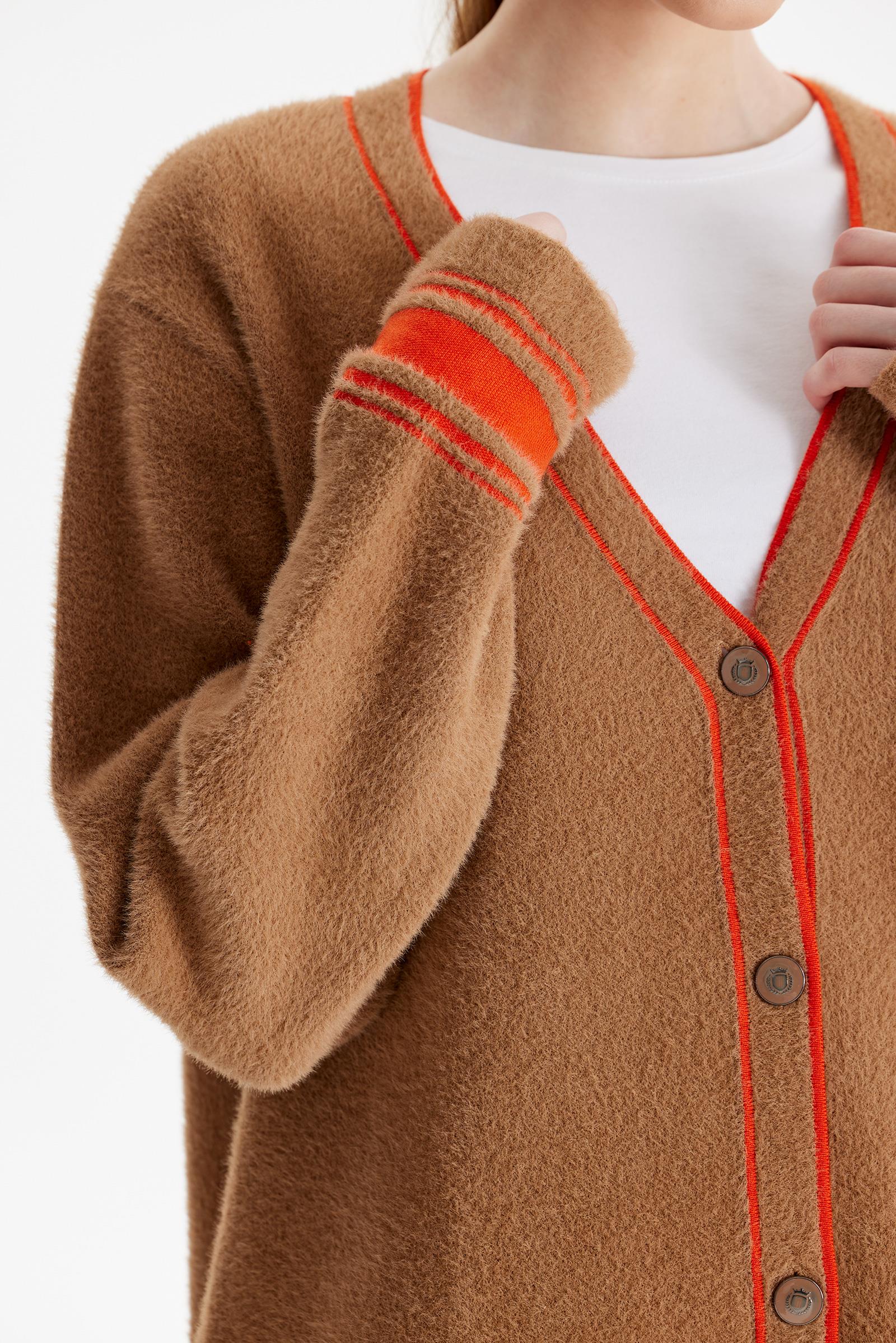 KOLEJ DETAYLI MİNK HIRKA CAMEL