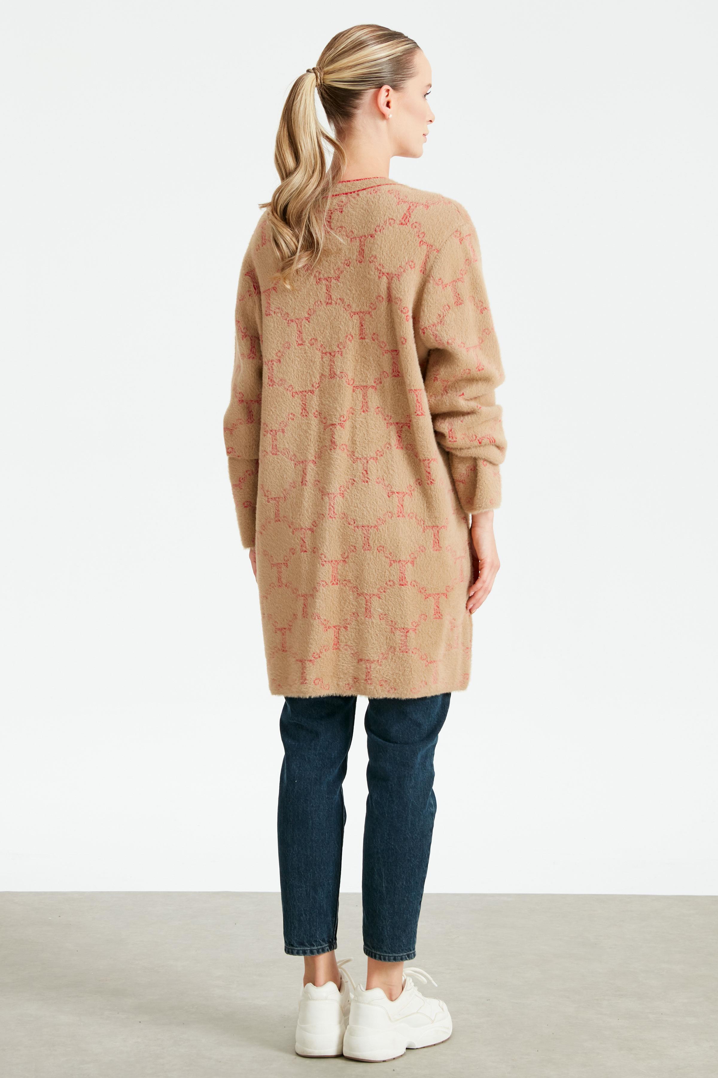 LOGO DESENLİ MİNK KABAN CAMEL