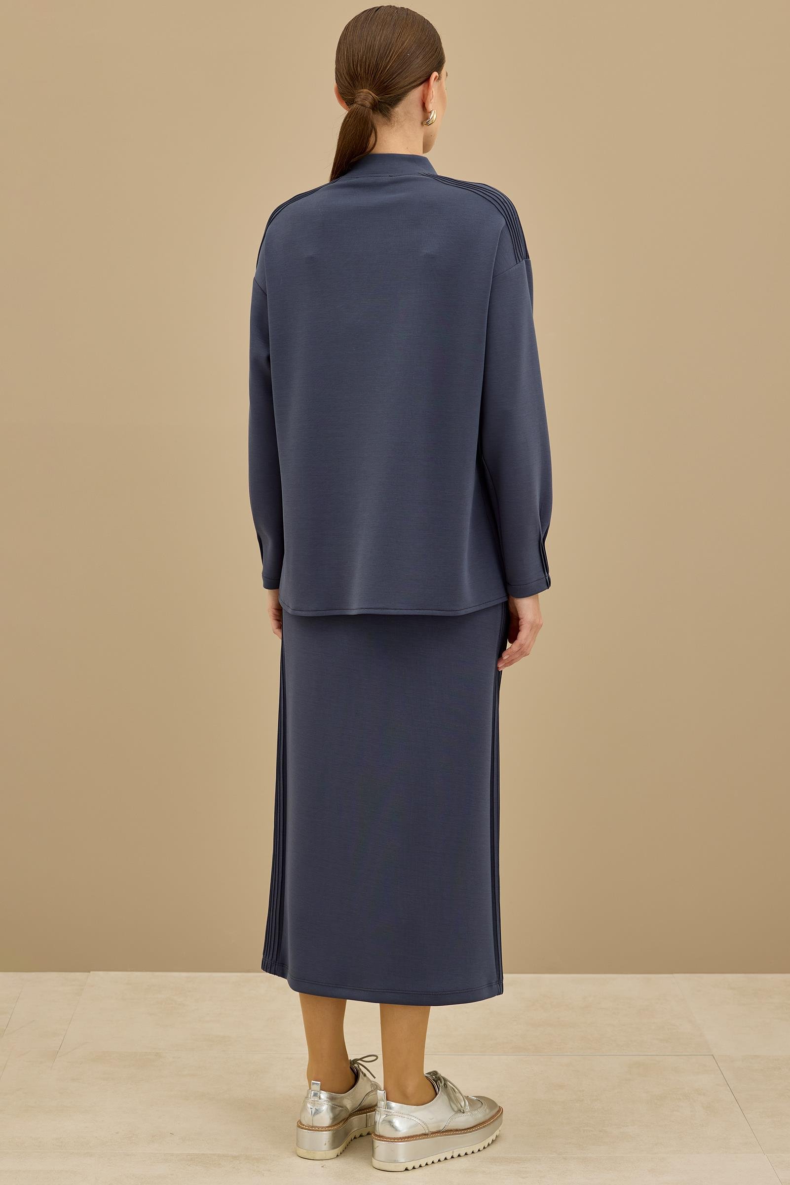 NERVÜR DETAYLI ETEKLİ TAKIM LACIVERT