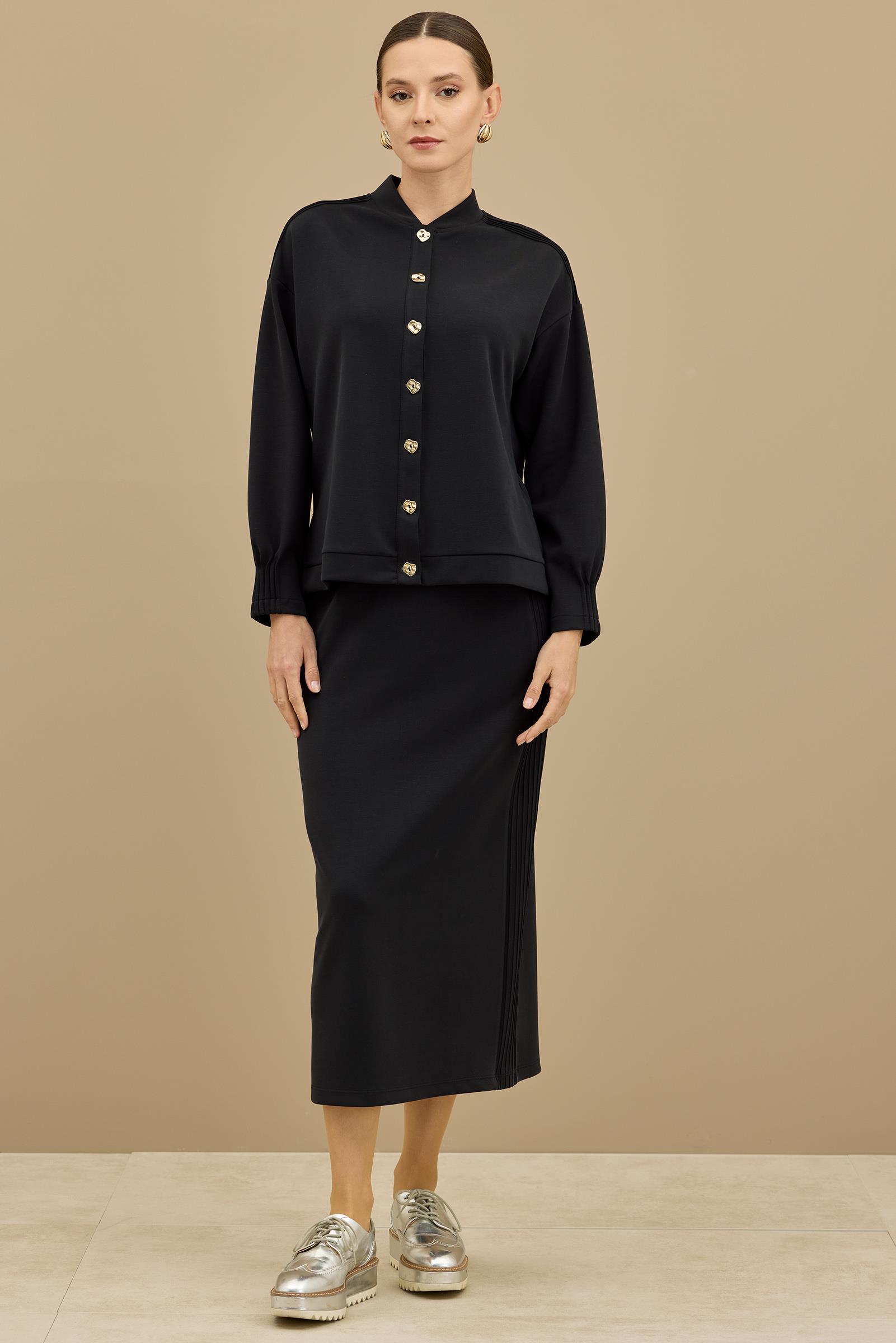 NERVÜR DETAYLI ETEKLİ TAKIM SİYAH