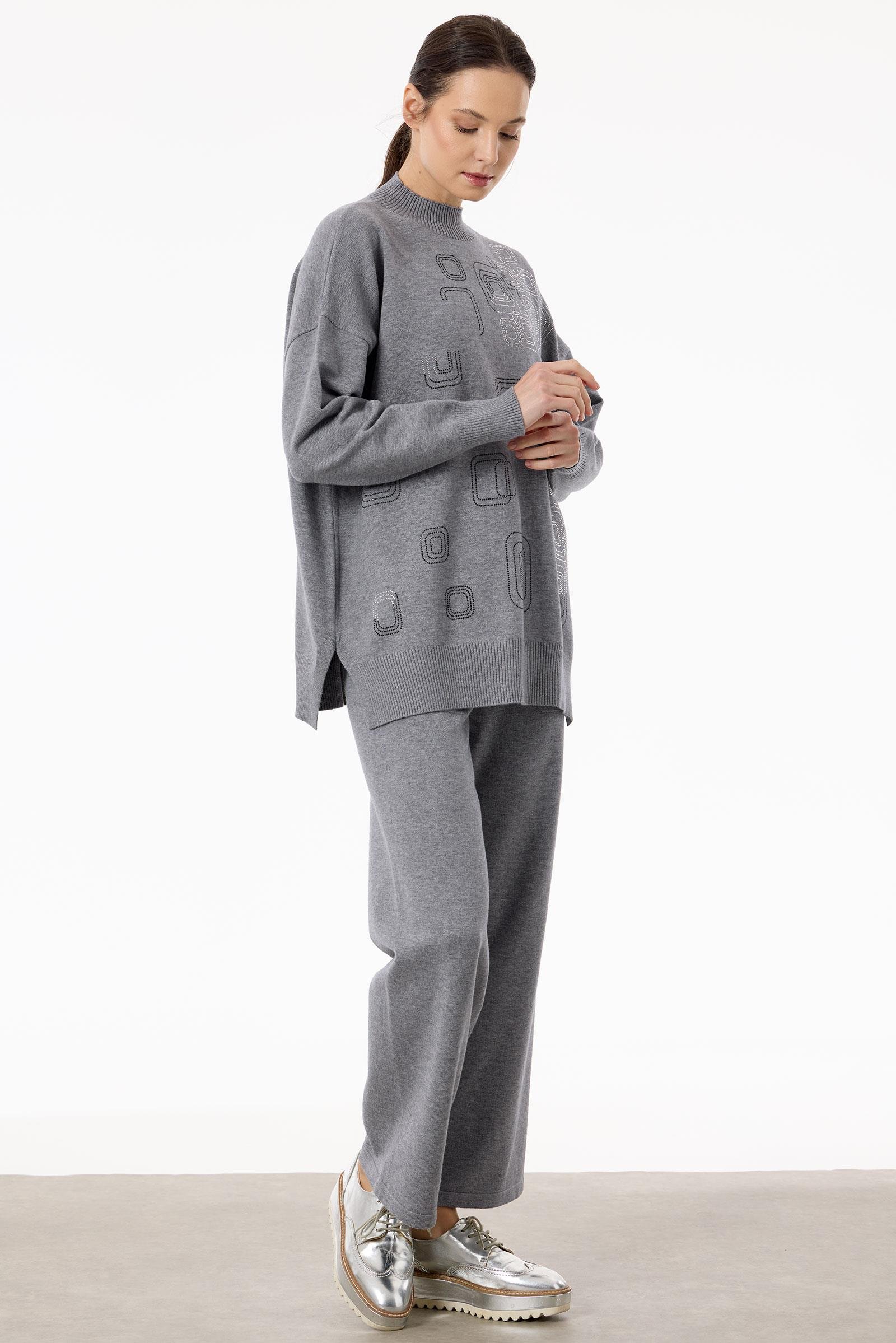 Önü Geometrik Payetli Pantolonlu Triko Takım GRİ