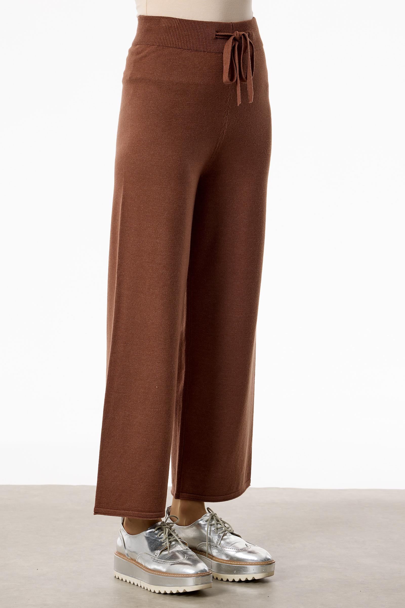 Önü Taş Şeritli 3'lü Triko Takım KAHVE