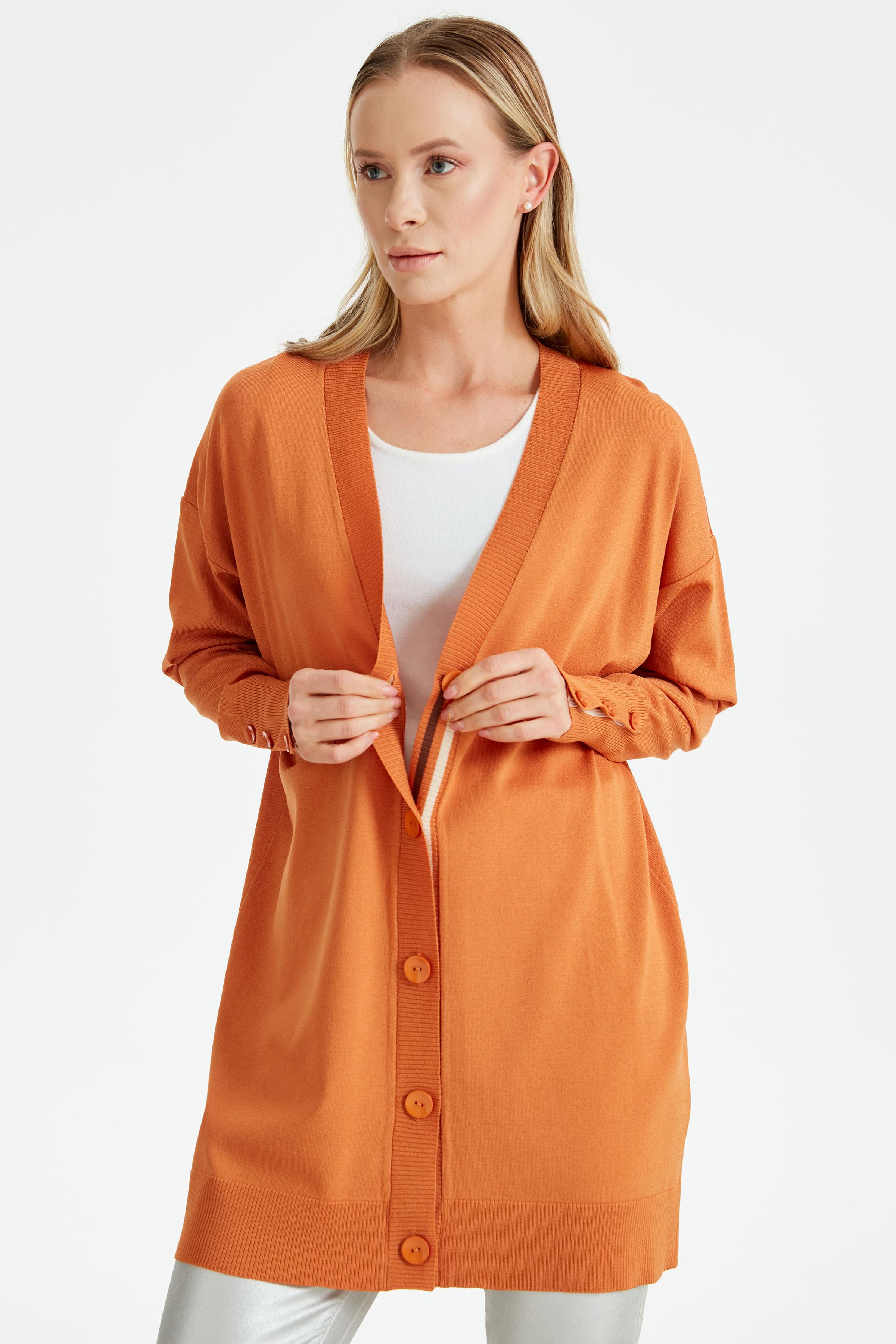 PATI VE KOLU ÇİZGİ DETAYLI RAYON HIRKA SOMON