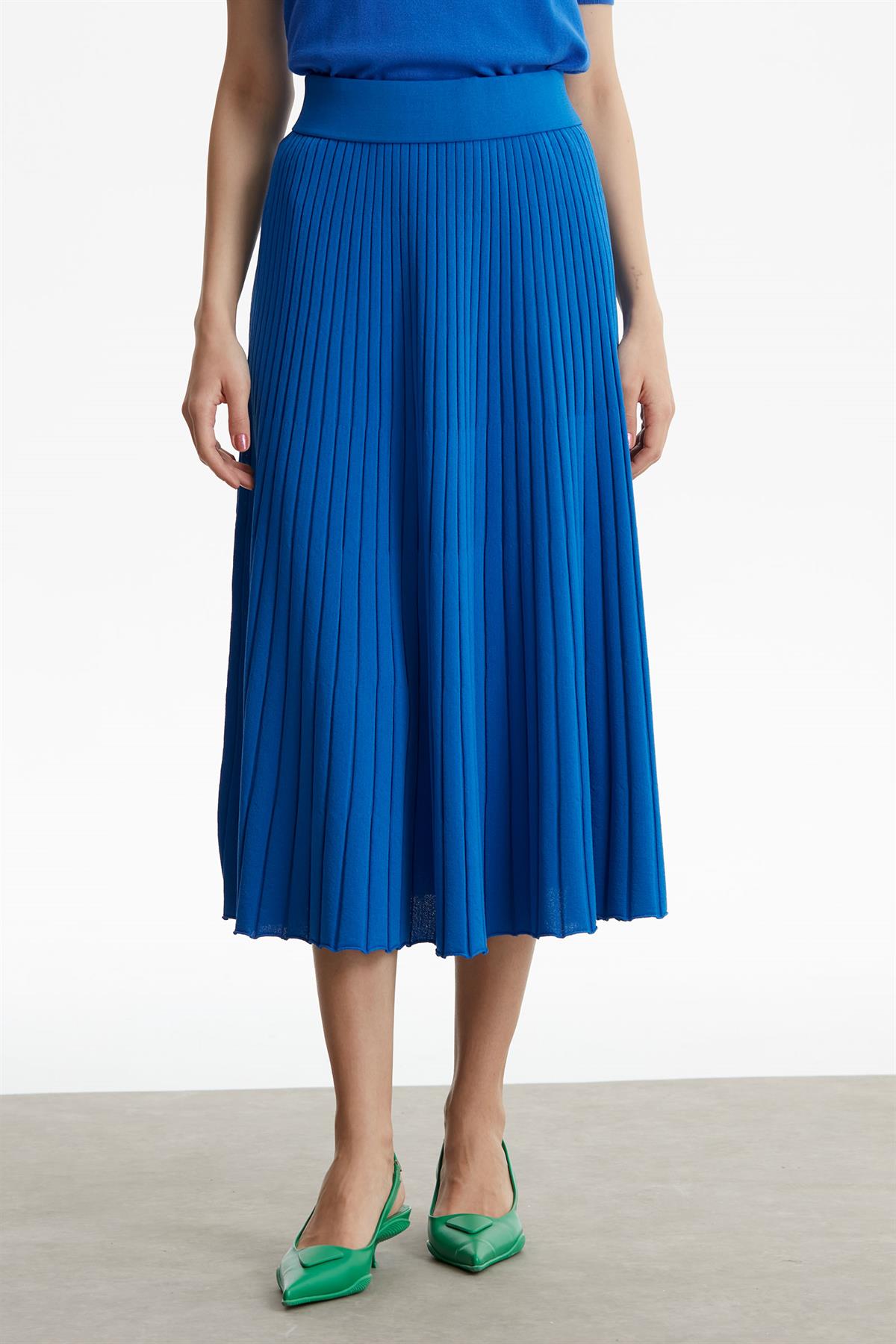 PİLELİ RAYON ETEK SAKS