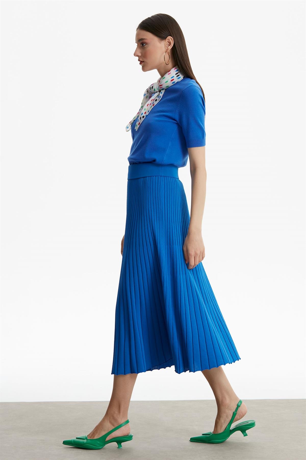 PİLELİ RAYON ETEK SAKS
