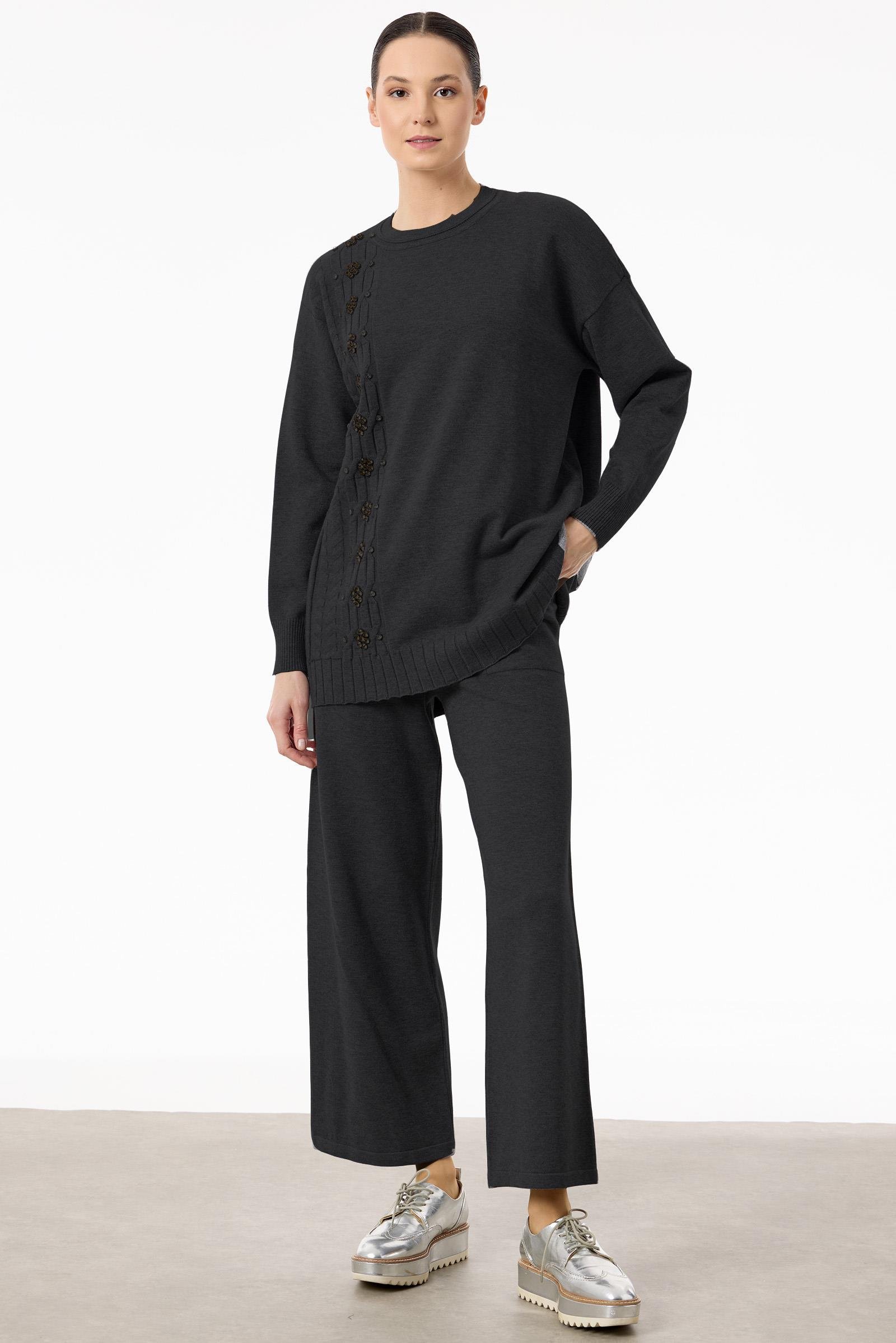 Saç Örgüsü Üzerine Taş Baskılı Pantolonlu Triko Takım SİYAH