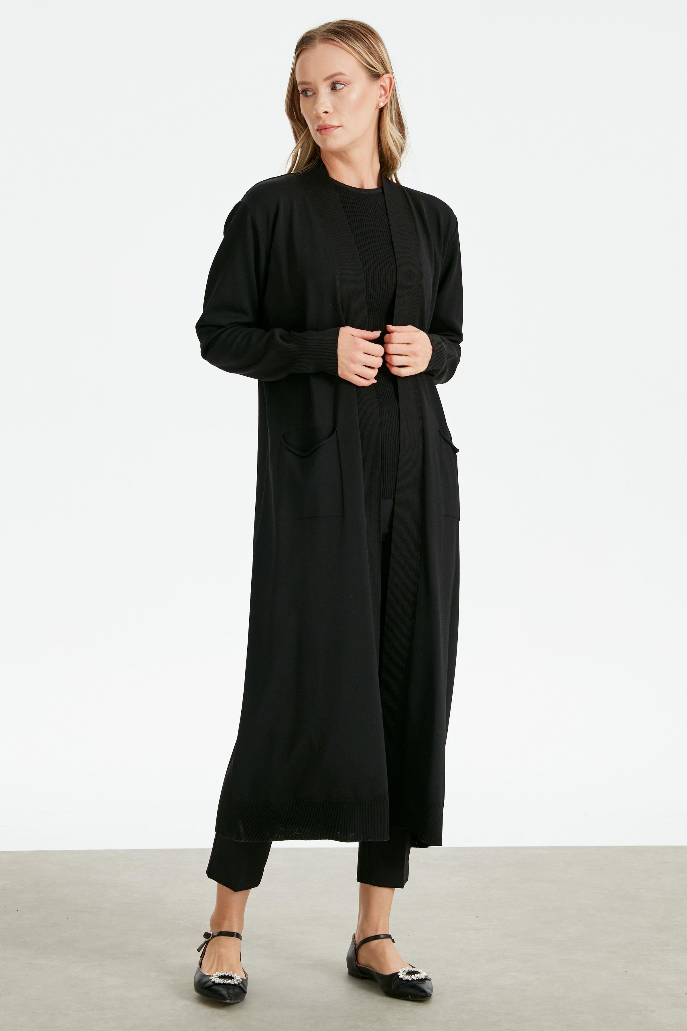 SOSİS CEPLİ BASIC RAYON HIRKA SİYAH