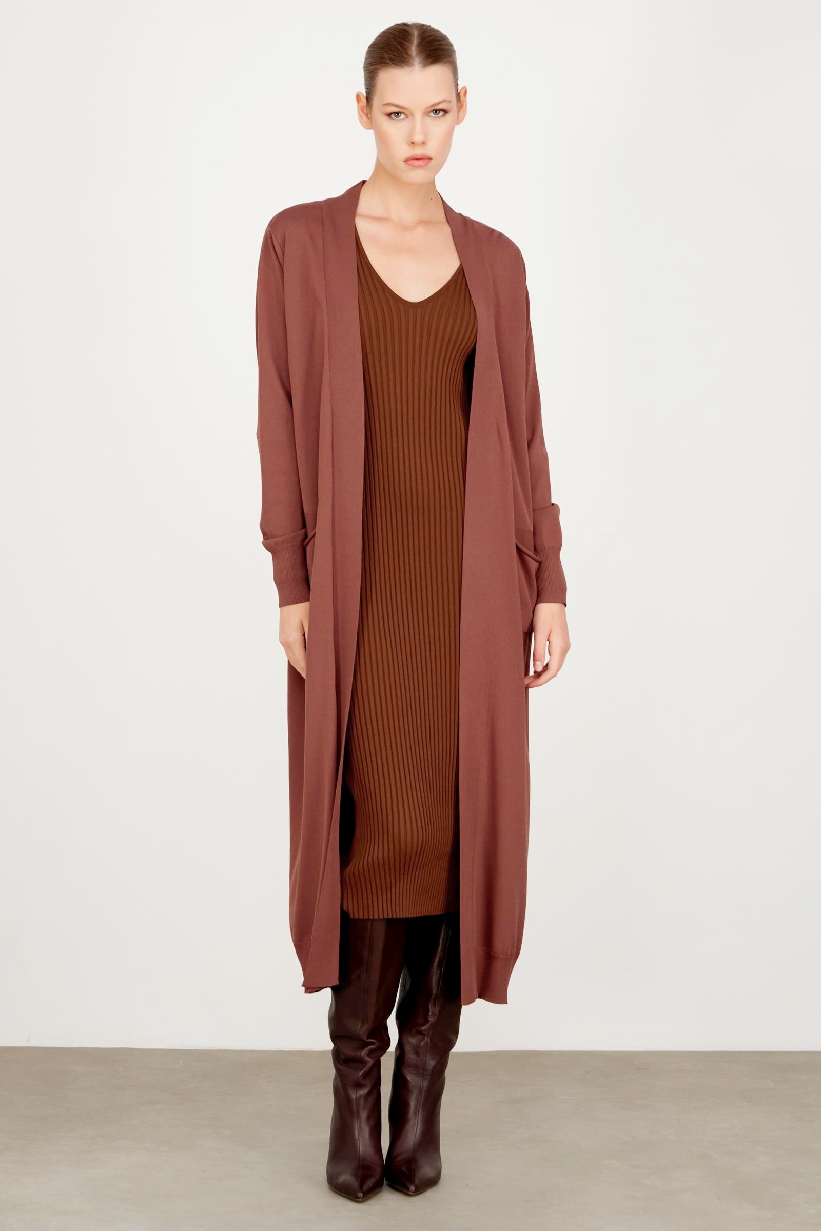 SOSİS CEPLİ BASIC RAYON HIRKA TABA