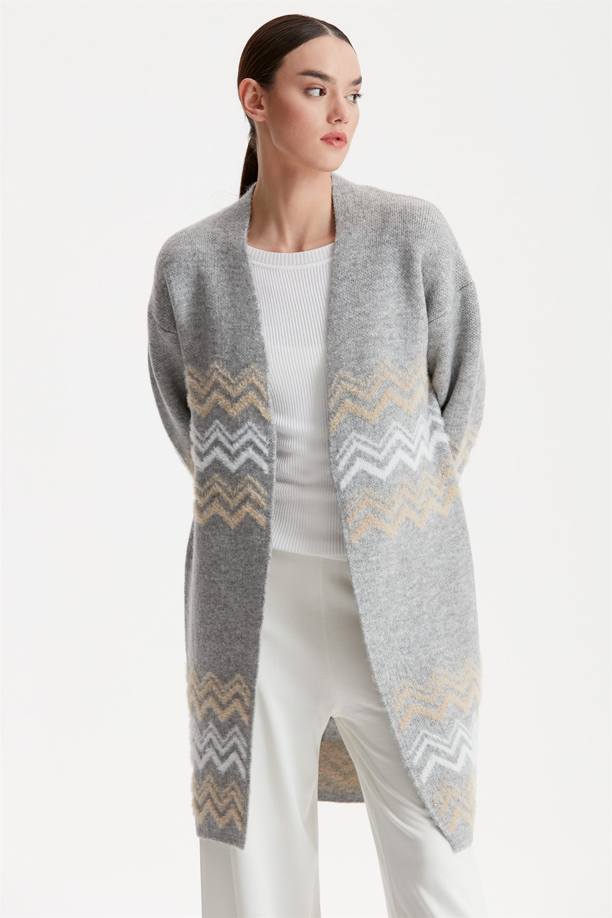 ZİKZAK ÇİZGİ DETAYLI TRİKO HIRKA GRİ