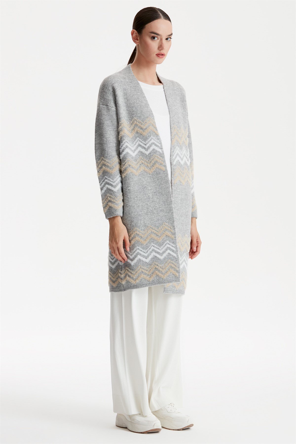 ZİKZAK ÇİZGİ DETAYLI TRİKO HIRKA GRİ