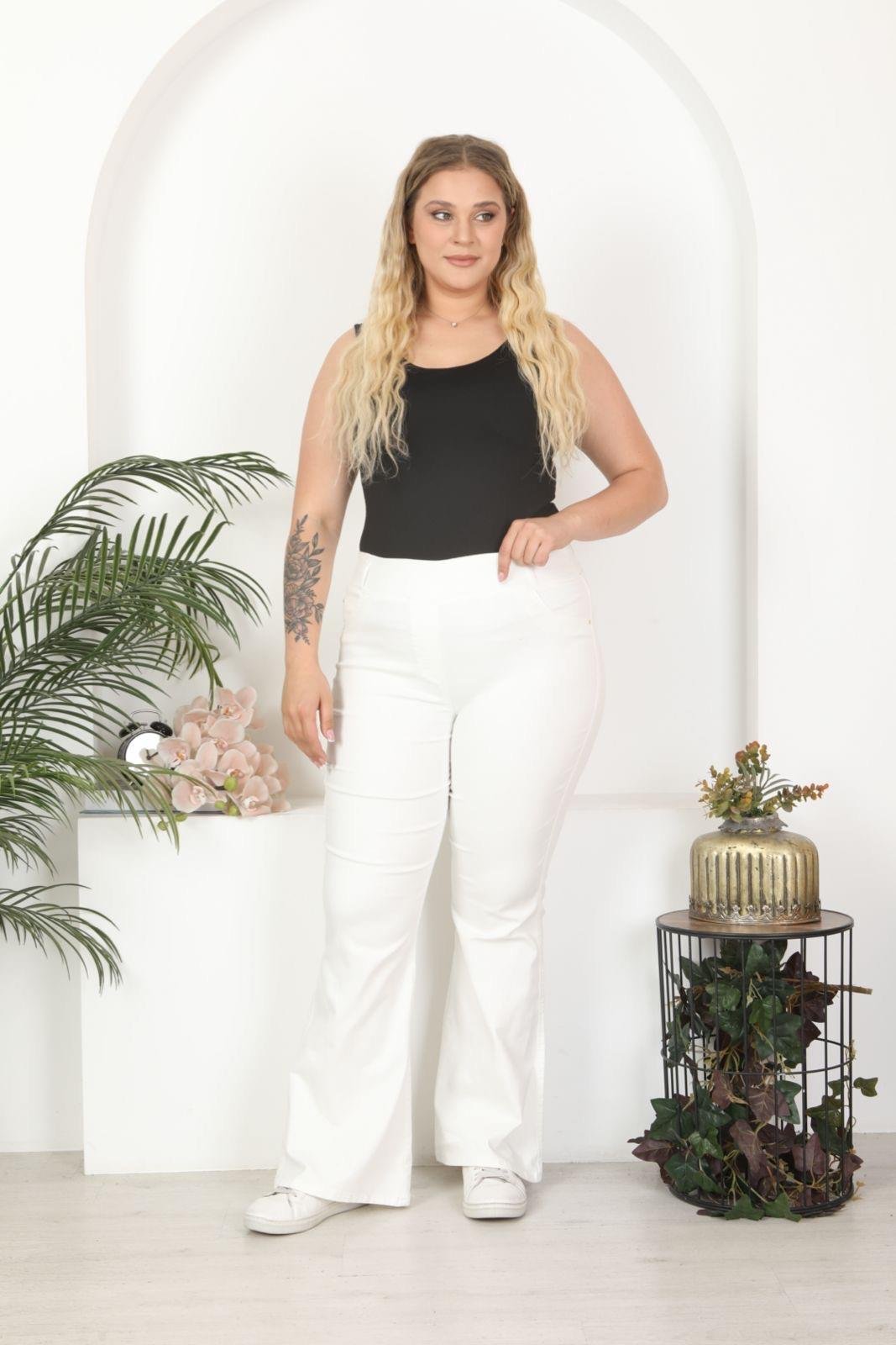 Beyaz ispanyol paça pantolon 