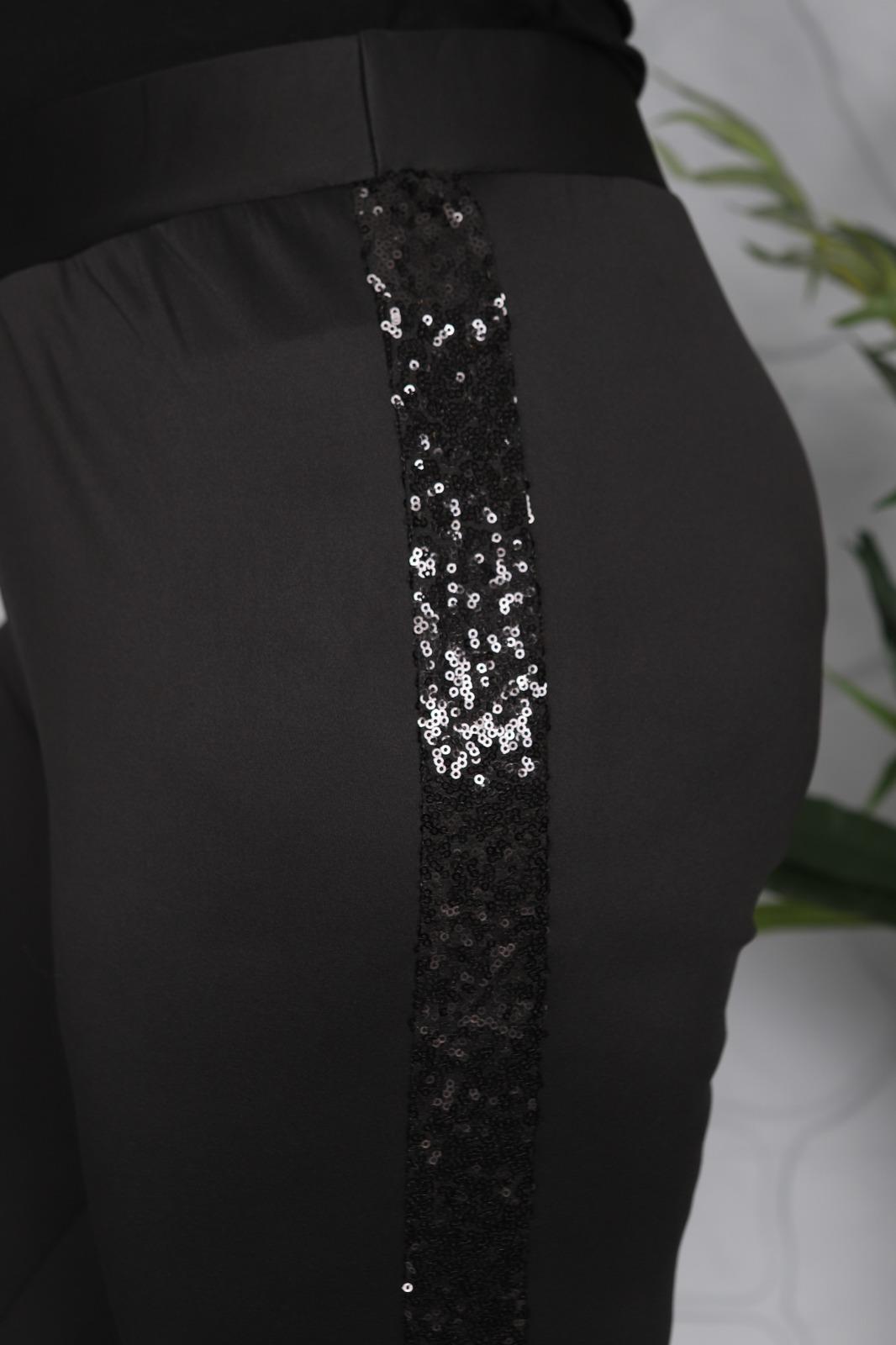 Payet şeritli ispanyol paça dalgıç kumaş pantolon 