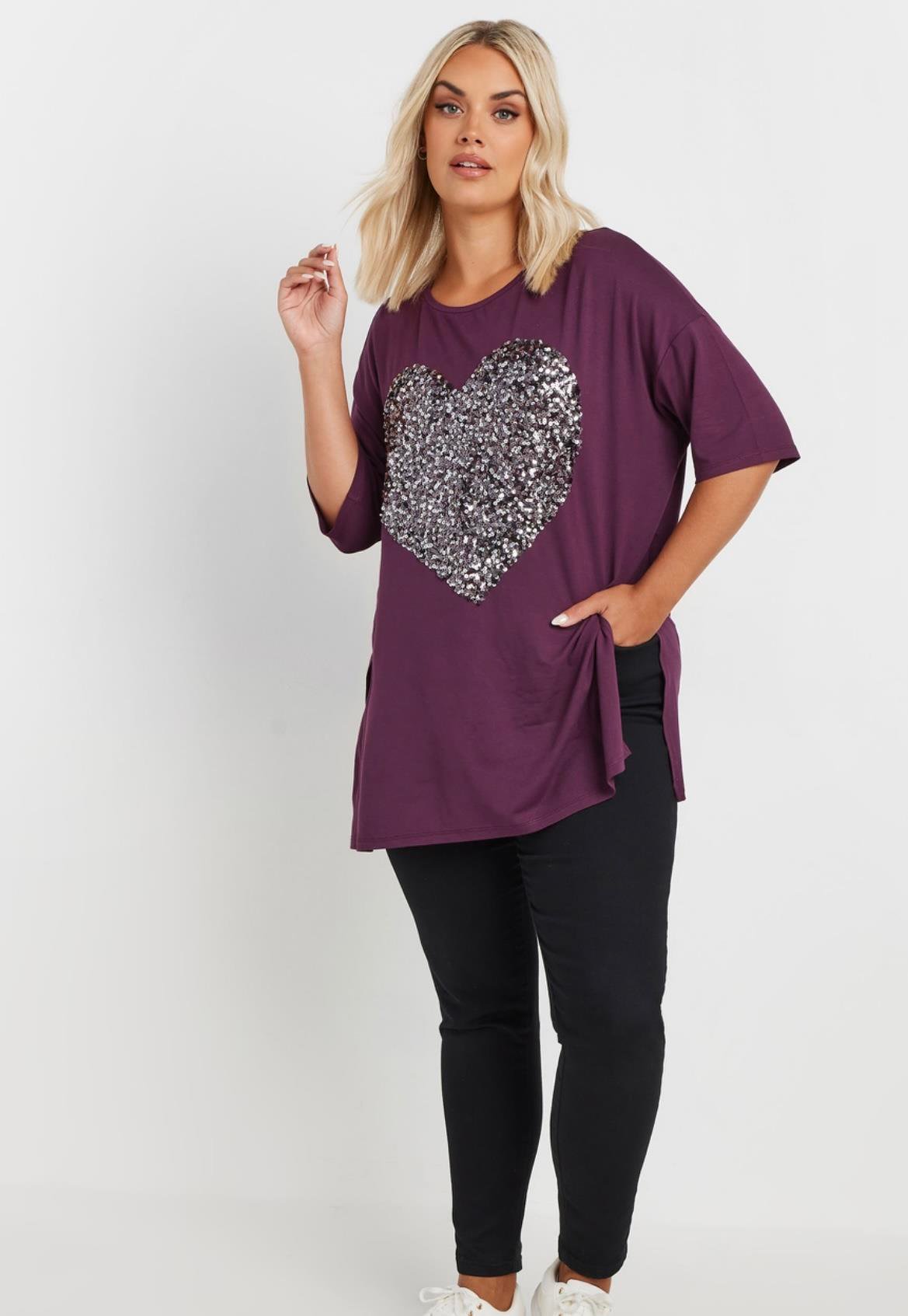 Payetli mor tişört 