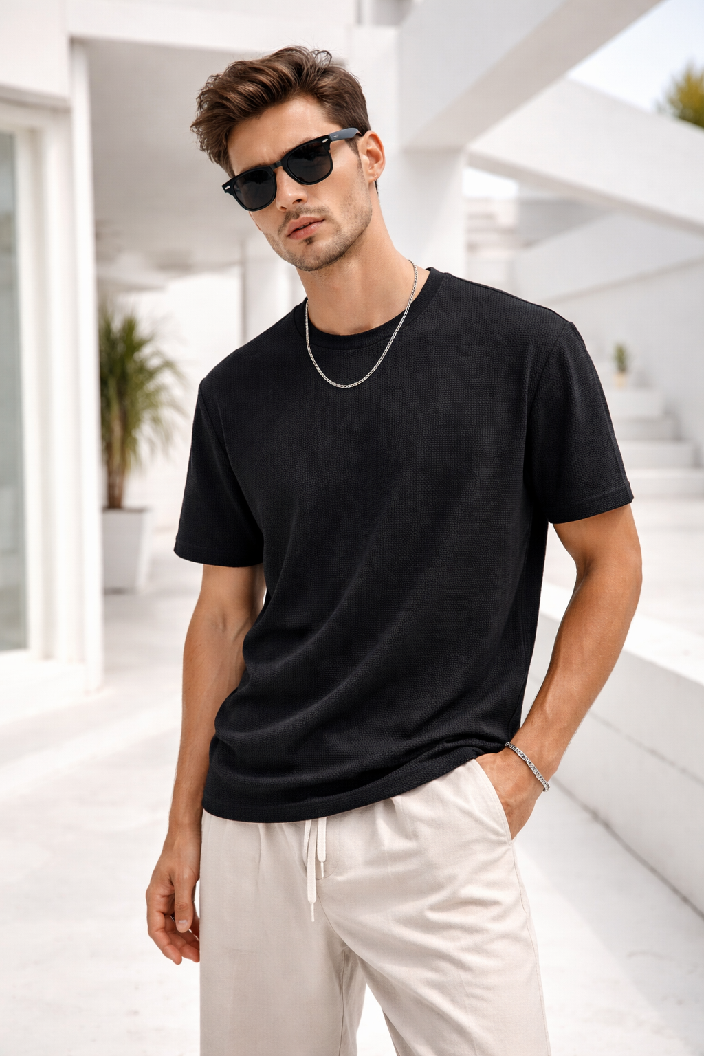 Erkek Siyah Jakarlı İnterlock Kumaş Basic T-shirt