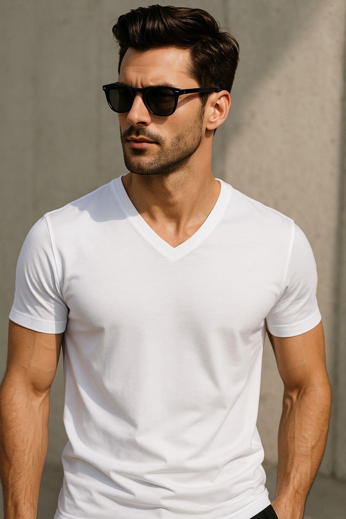 Erkek V Yaka %100 Pamuk Kısa Kollu Beyaz T-shirt