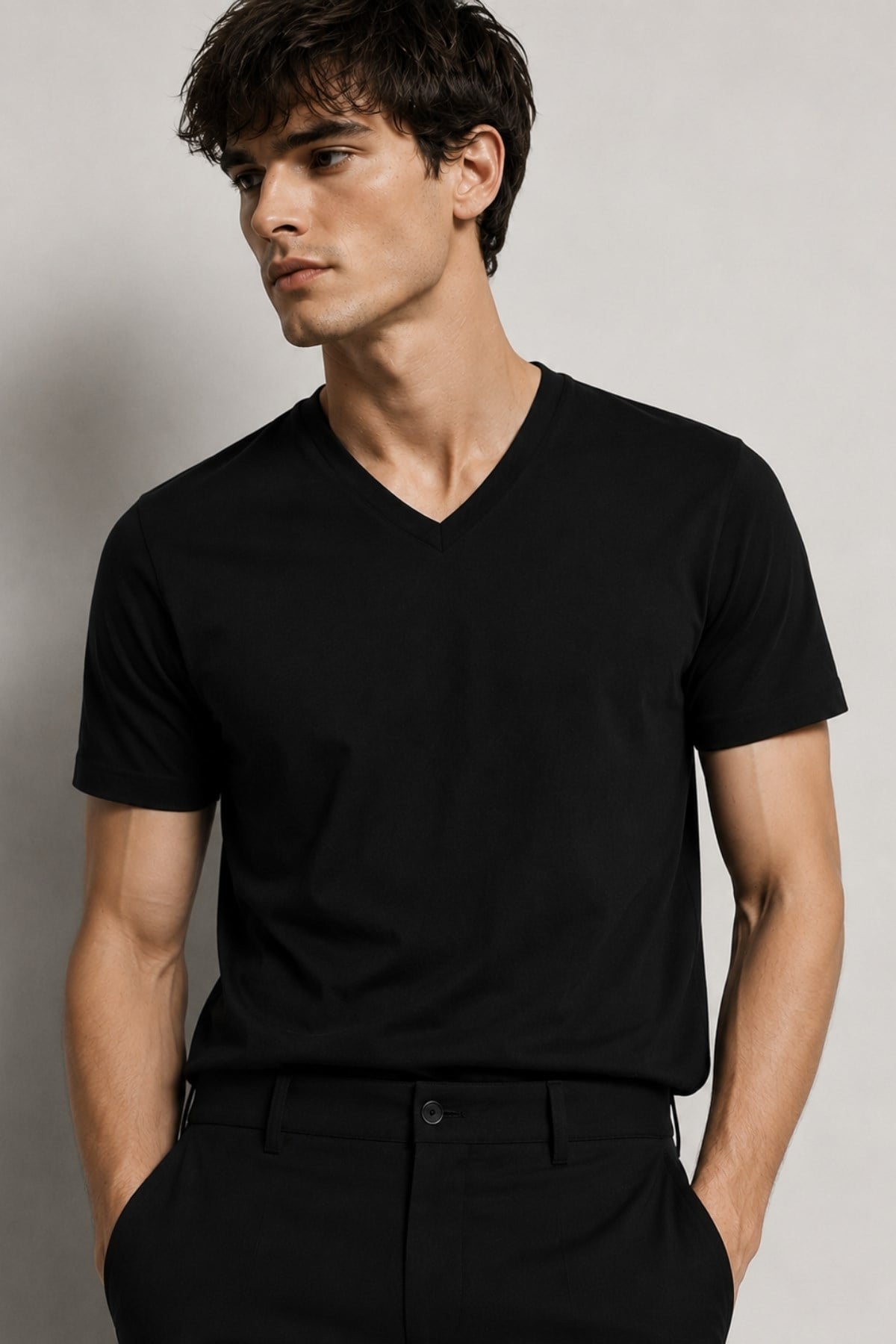Erkek V Yaka %100 Pamuk Kısa Kollu Siyah T-shirt Tişört