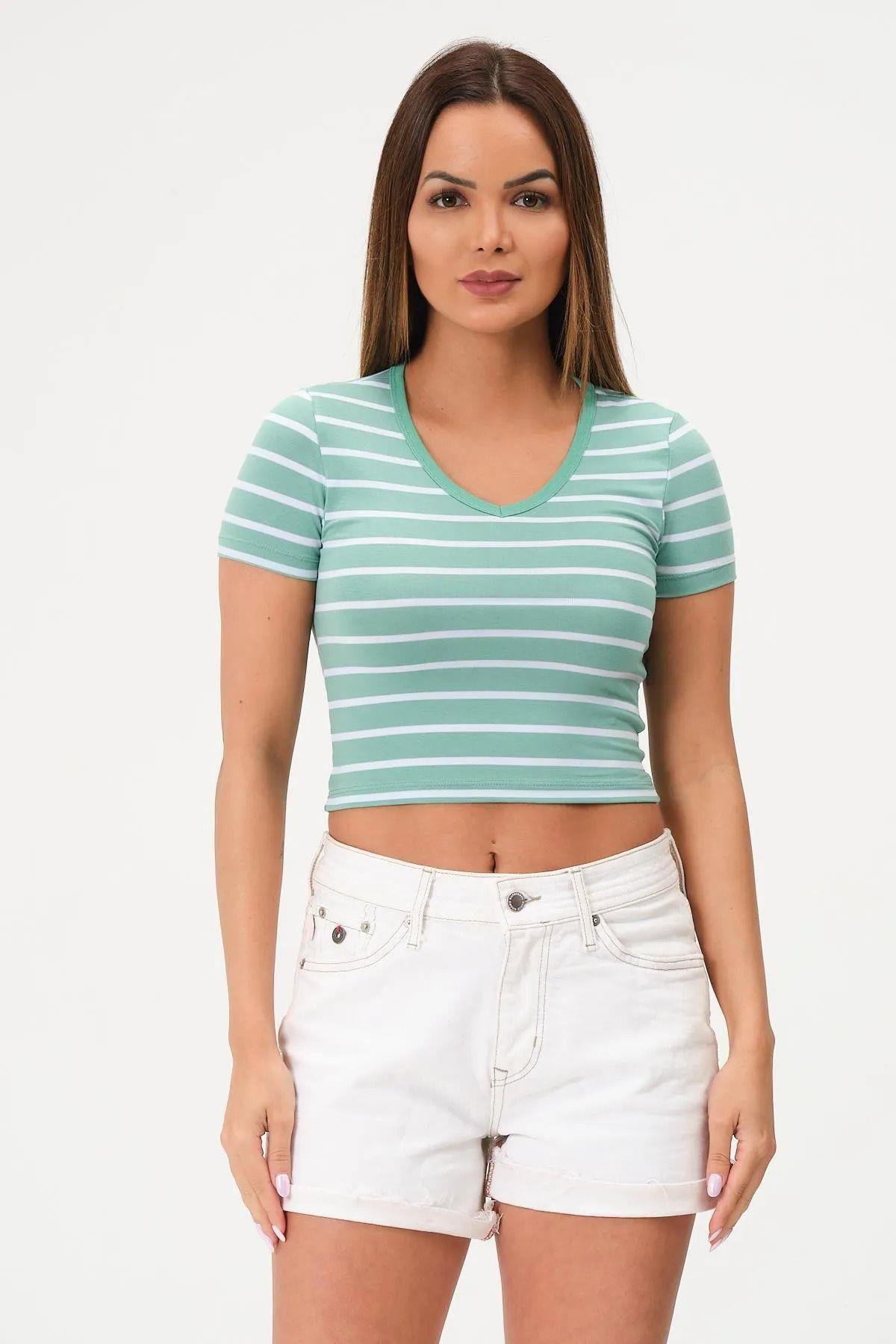 Kadın 3'lü Paket Yeşil-Pembe-Mavi Crop Tişört Pamuk V Yaka T-Shirt