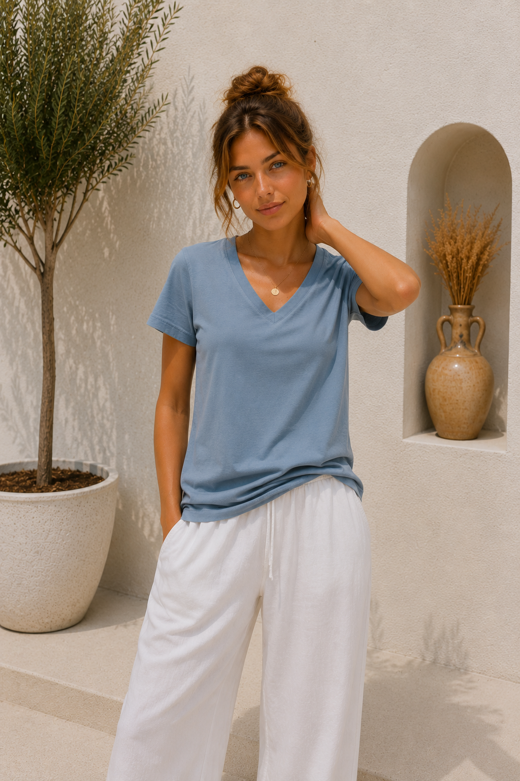 Kadın Açık Mavi Yumuşak Dokulu İnterlock V Yaka Basic T-Shirt