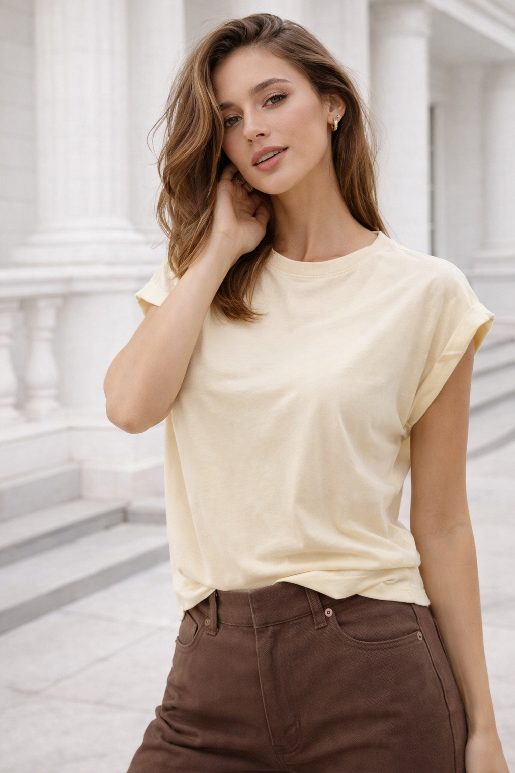 Kadın Bej Pamuklu Duble Kol Detaylı Rahat Kalıp T-Shirt