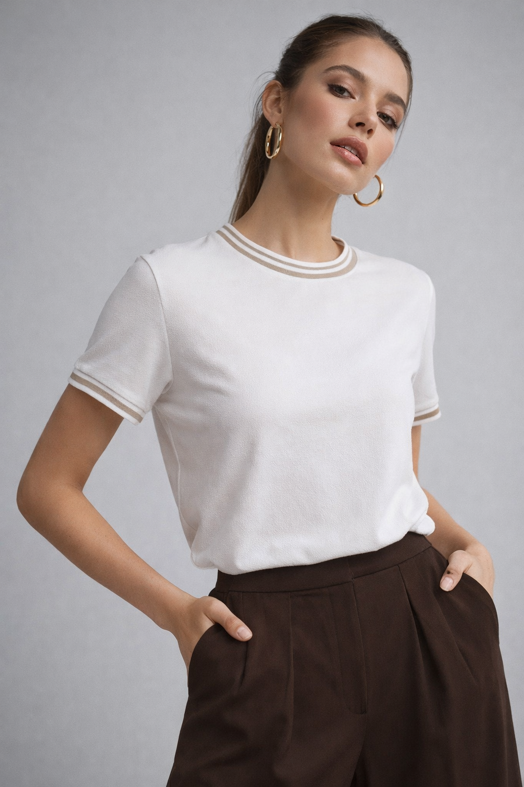 Kadın Beyaz Bisiklet Triko Yaka Kısa Kollu Basic T-Shirt