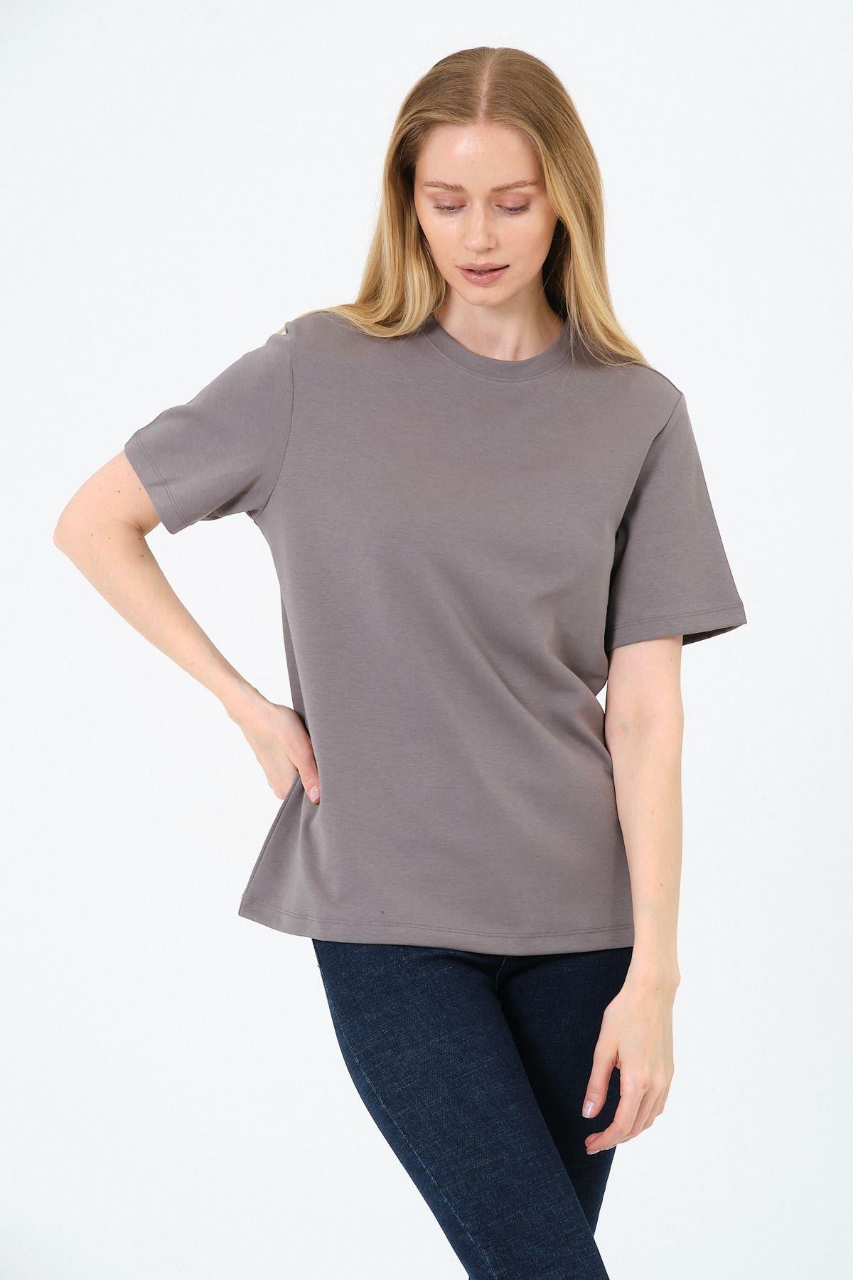 Kadın Bisiklet Yaka Kısa Kollu  Basic T-Shirt - İnterlok Kumaş