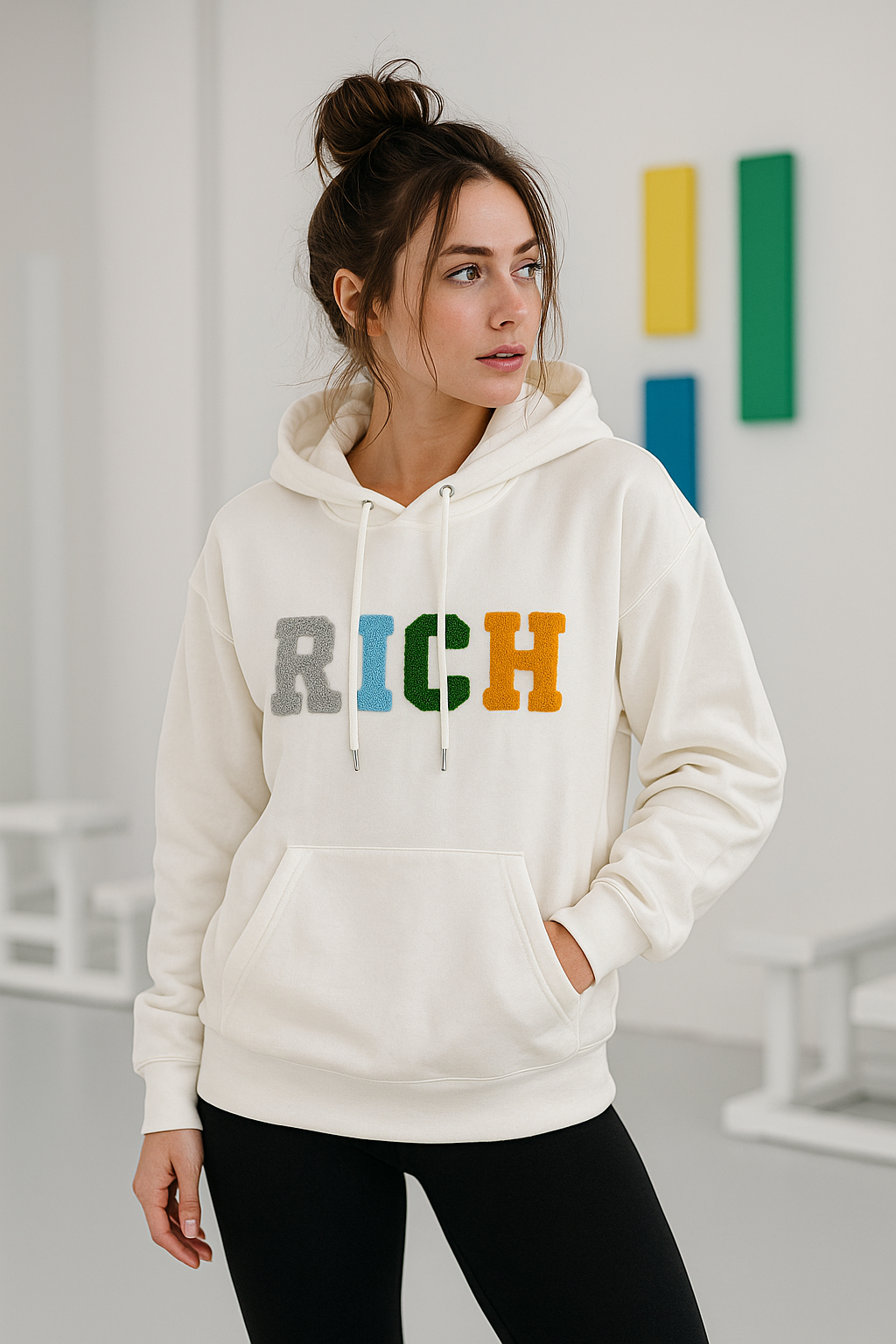 Kadın Ekru Renkli Rich Yazılı Kapüşonlu Sweatshirt