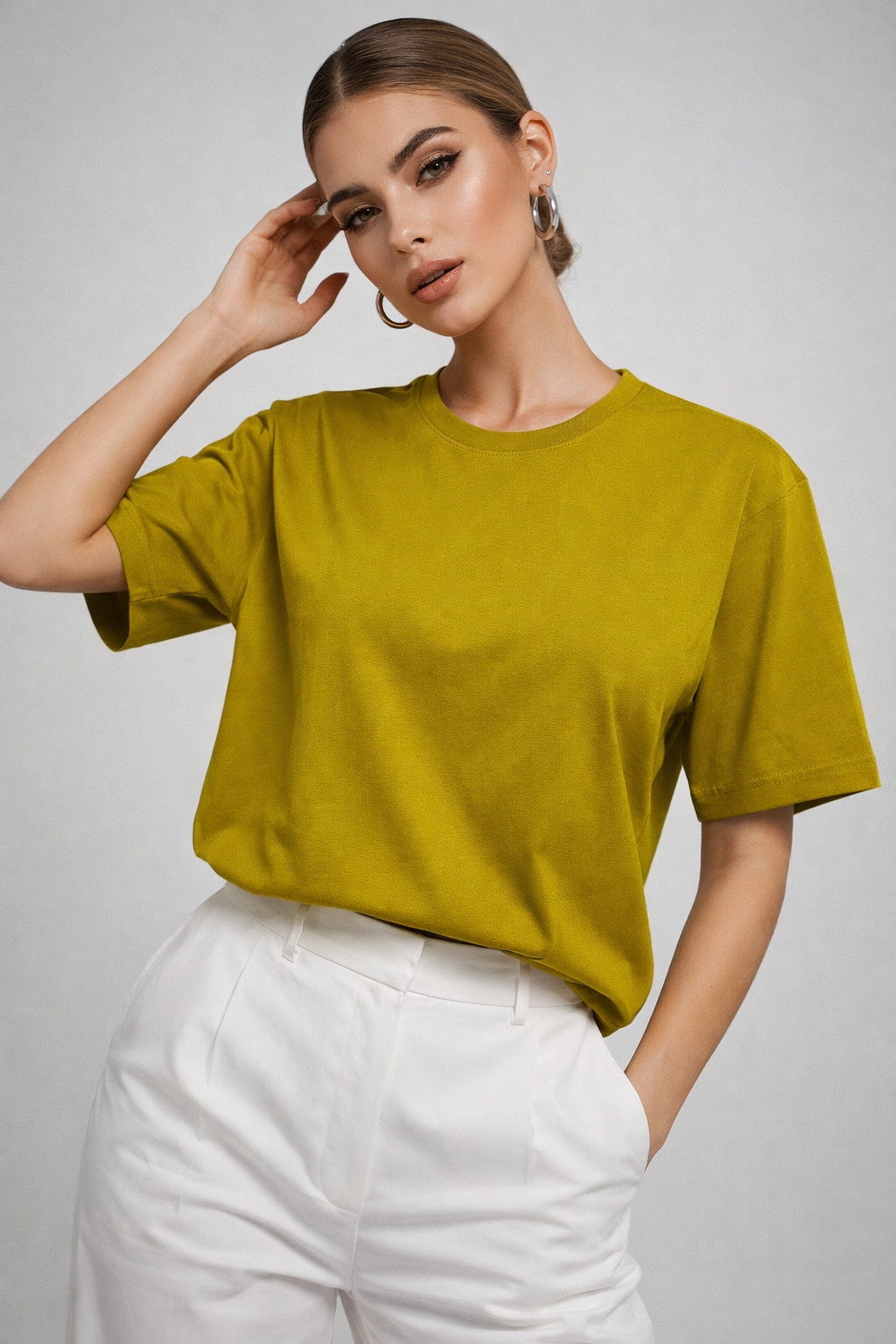 Kadın Hardal %100 Pamuk Oversize Basic Tişört – Rahat Kalıp Relaxed Bisiklet Yaka T-Shirt