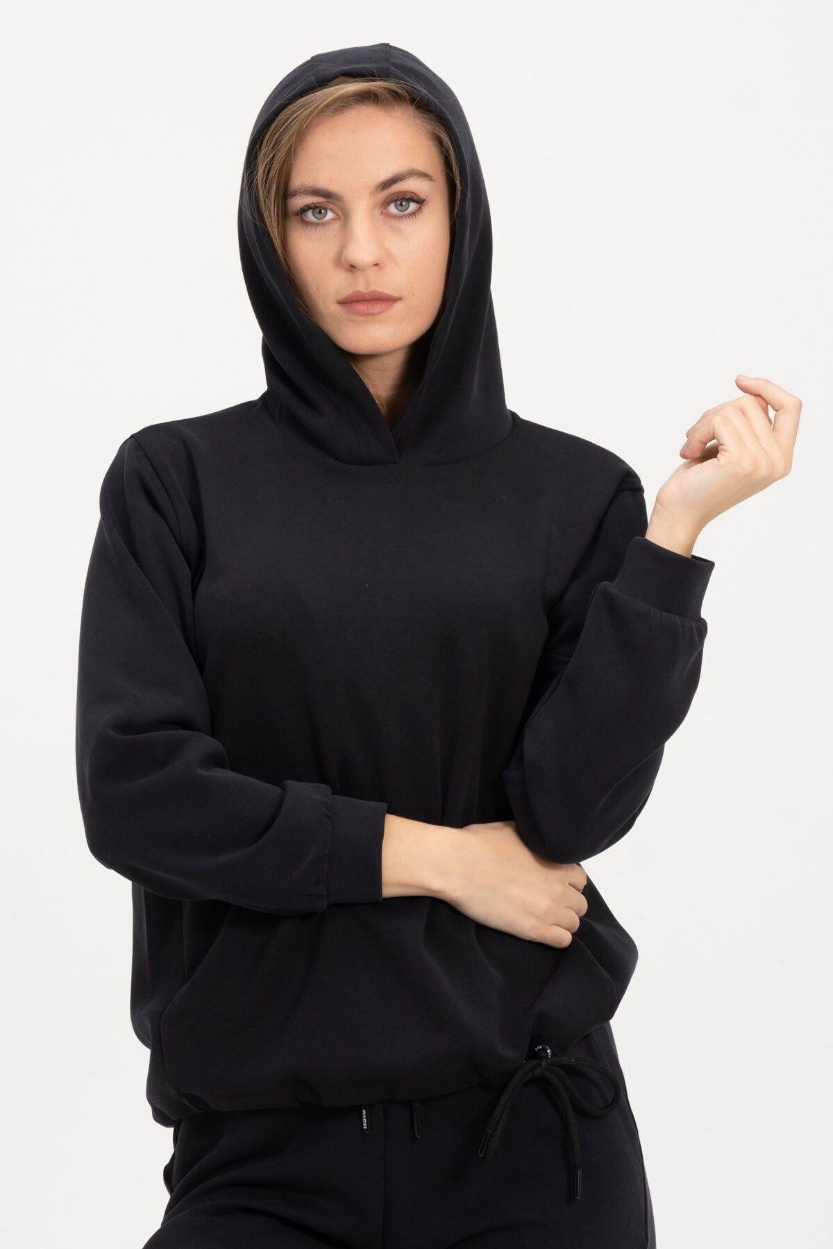 Kadın Kapüşonlu Siyah Sweatshirt Ve Eşofman Takımı Scuba Kumaşı