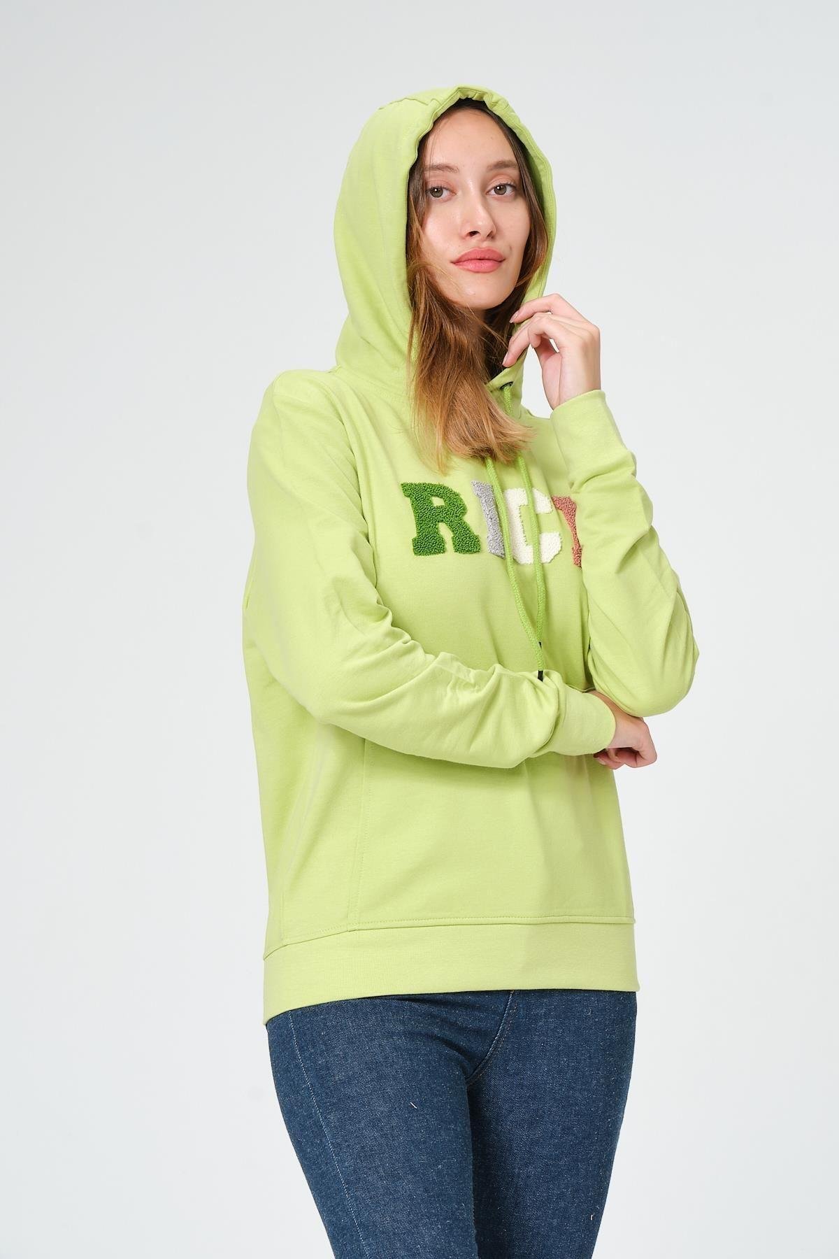 Kadın Kapüşonlu Süzüne Baskılı Sweatshirt