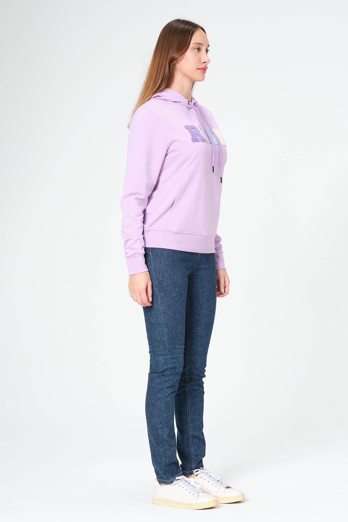 Kadın Kapüşonlu Süzüne Baskılı Sweatshirt