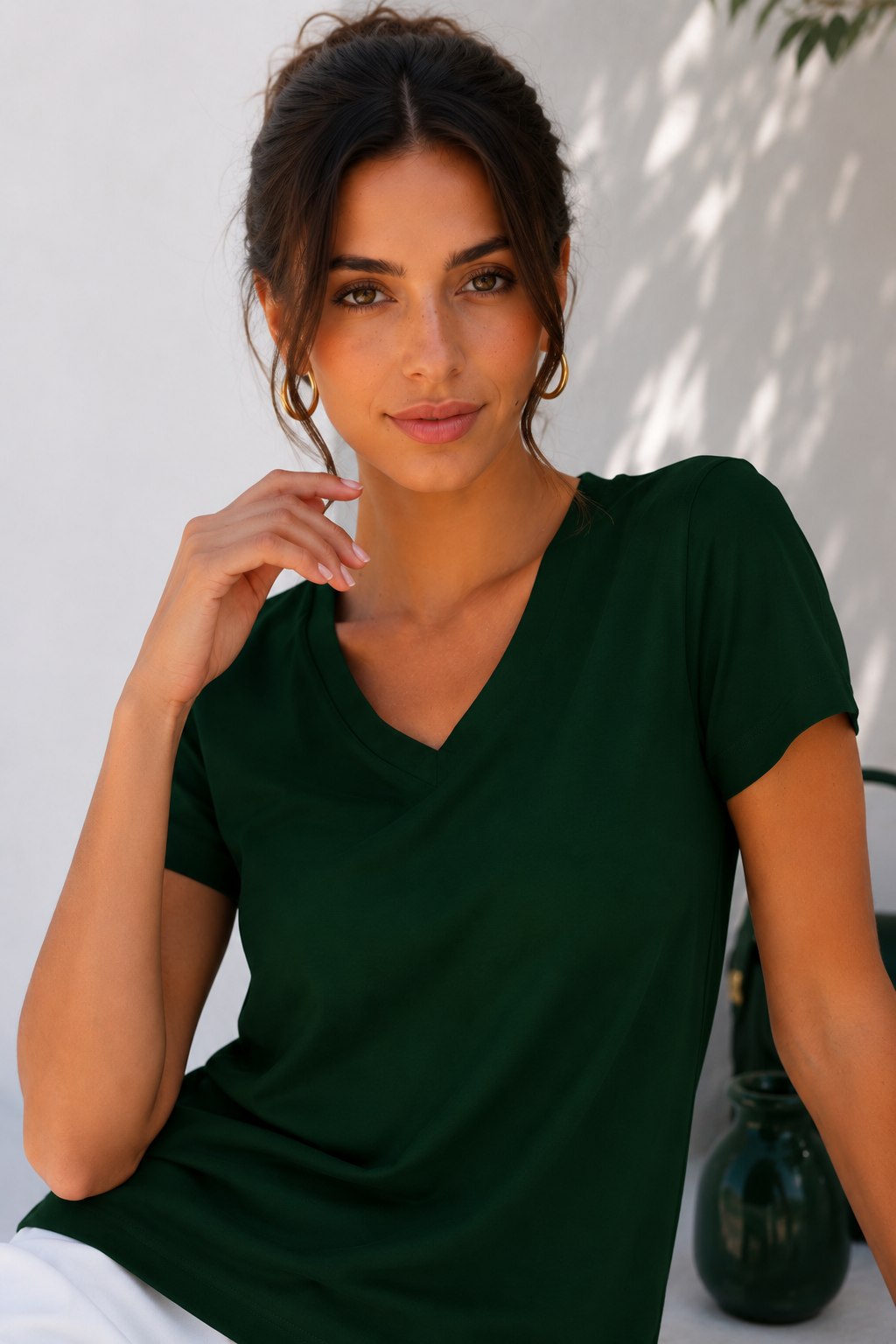 Kadın Koyu Yeşil Yumuşak Dokulu İnterlock V Yaka Basic T-Shirt