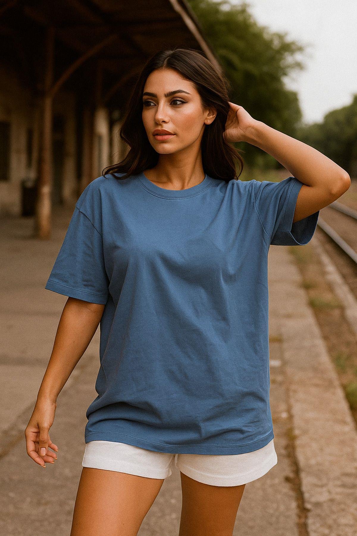 Kadın Mavi %100 Pamuk Oversize Basic Tişört – Rahat Kalıp Relaxed Bisiklet Yaka T-Shirt