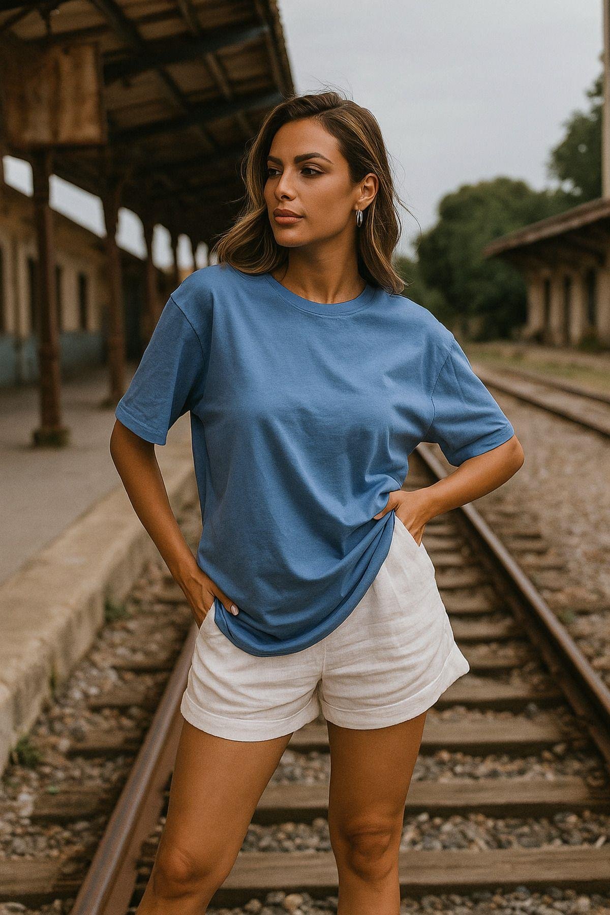 Kadın Mavi %100 Pamuk Oversize Basic Tişört – Rahat Kalıp Relaxed Bisiklet Yaka T-Shirt