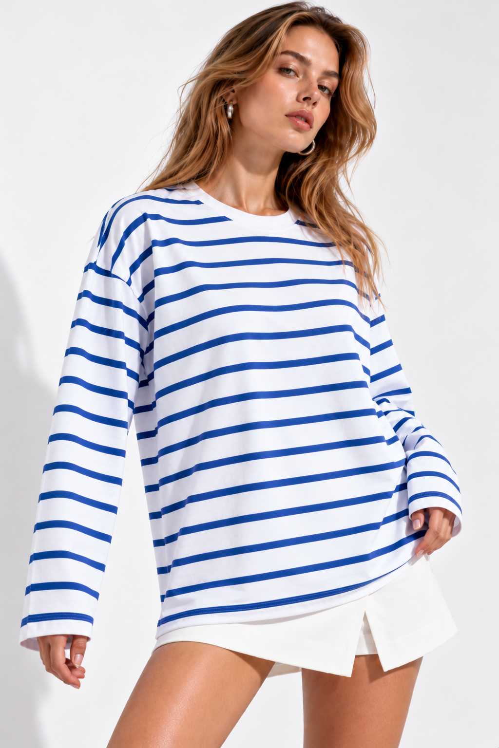 Kadın Saks Mavi-Beyaz Çizgili Pamuklu Bisiklet Yaka Oversize Bluz 