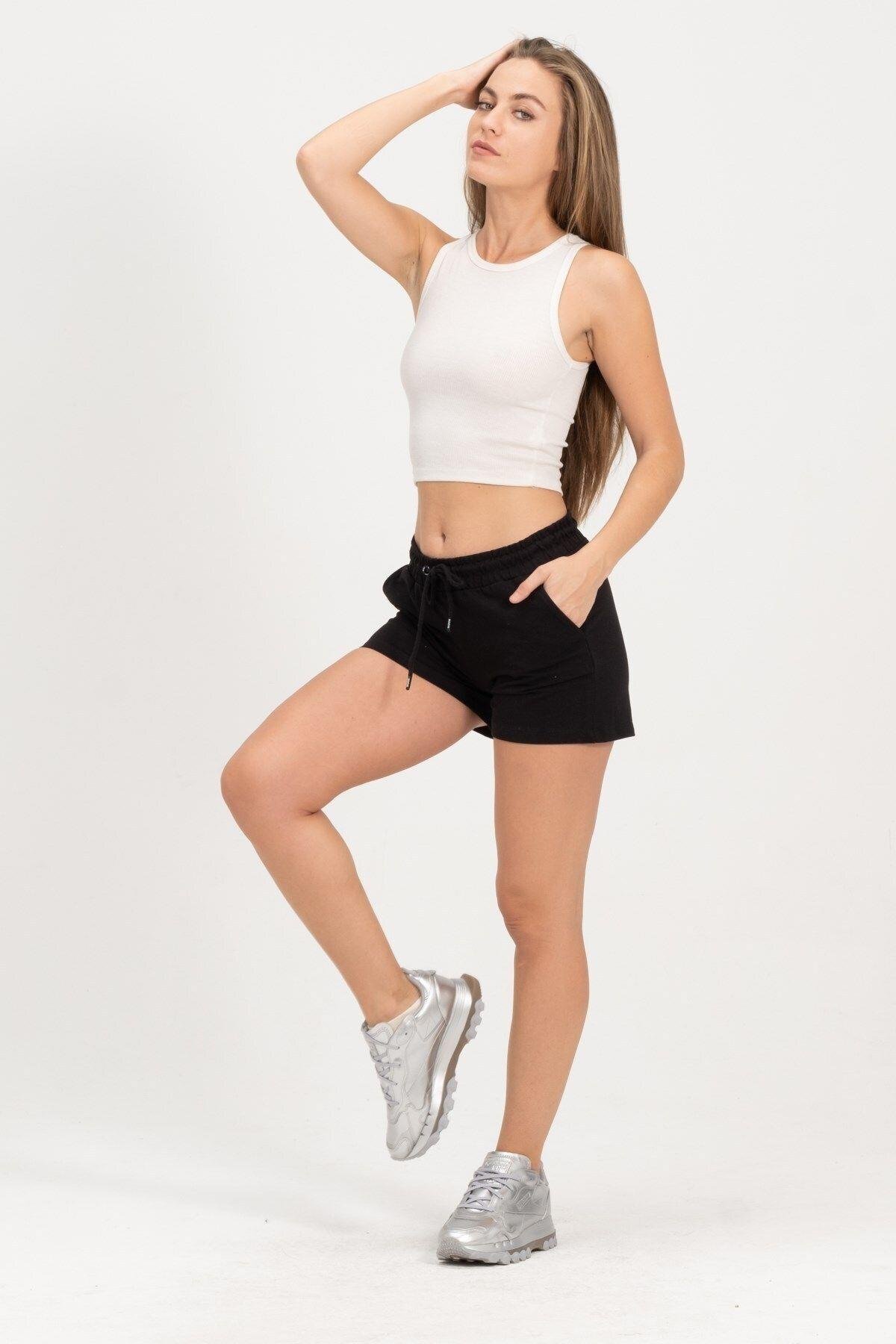 Kadın Siyah Şort Mini Spor Şort