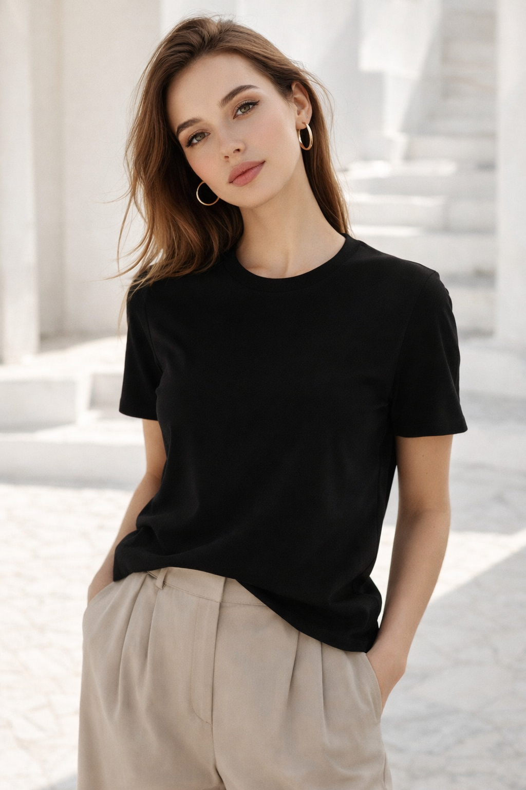 Kadın Siyah Yumuşak Dokulu İnterlock Bisiklet Yaka Basic T-Shirt