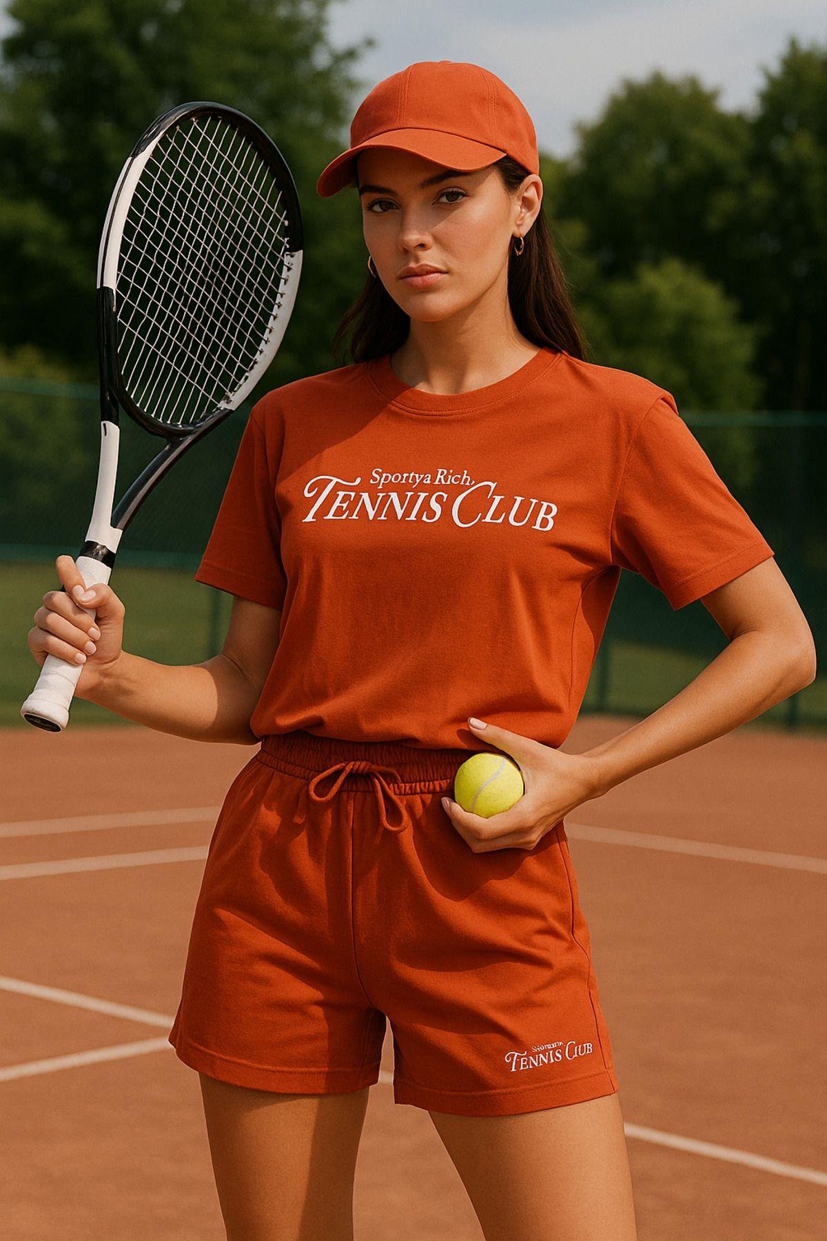 Kadın Sporty Kısa Kollu Bisiklet Yaka Oversize T-shirt ve Şortlu Alt Üst Takım Tenis İkili Takım