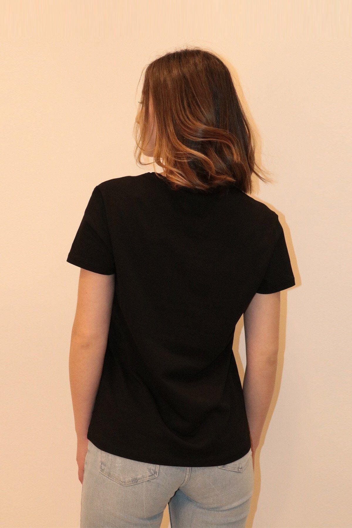 Rich Kadın V Yaka T-shirt %100 Pamuk Tişört