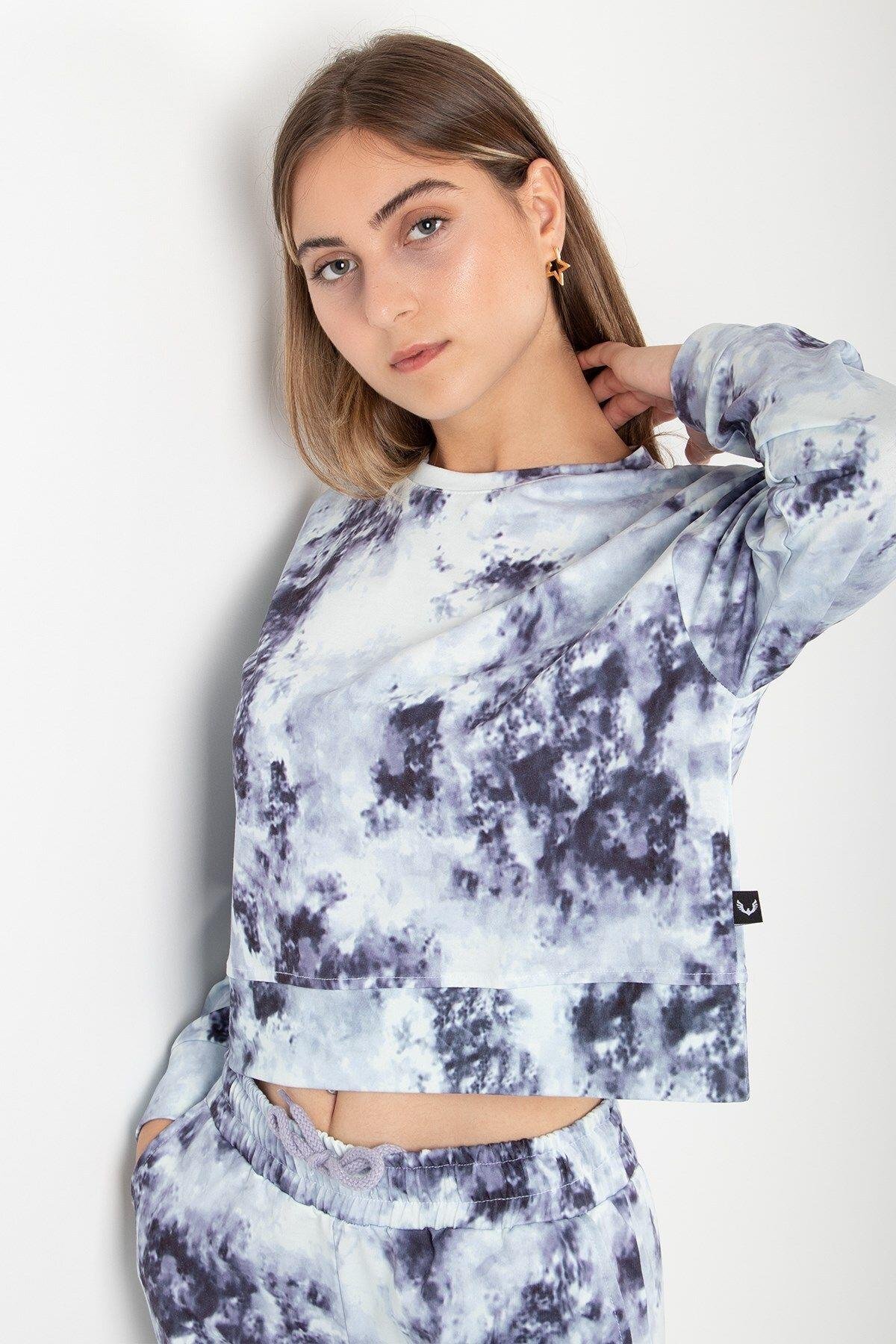 Siyah Kadın Crop Batik Sweatshirt