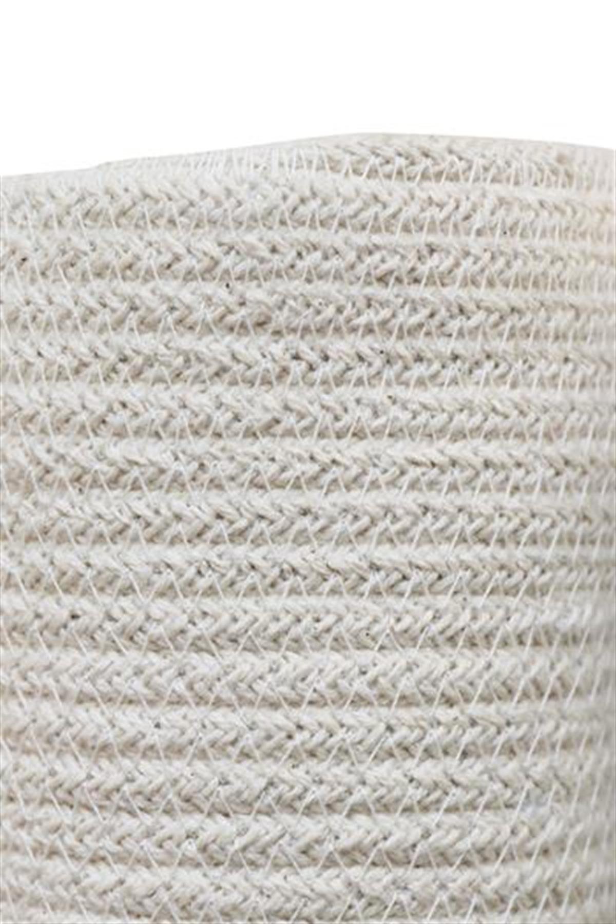 Asılabilir Sepet, Bobby Vanilya