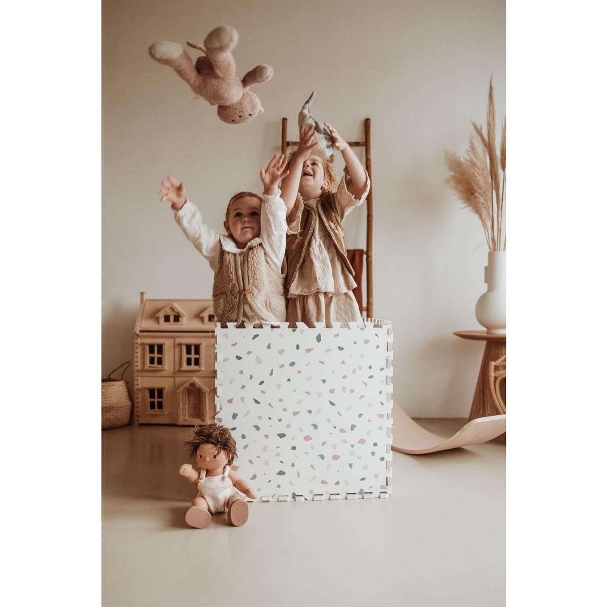 Eevaa Puzzle Oyun Matı, Alphabet / Terazzo