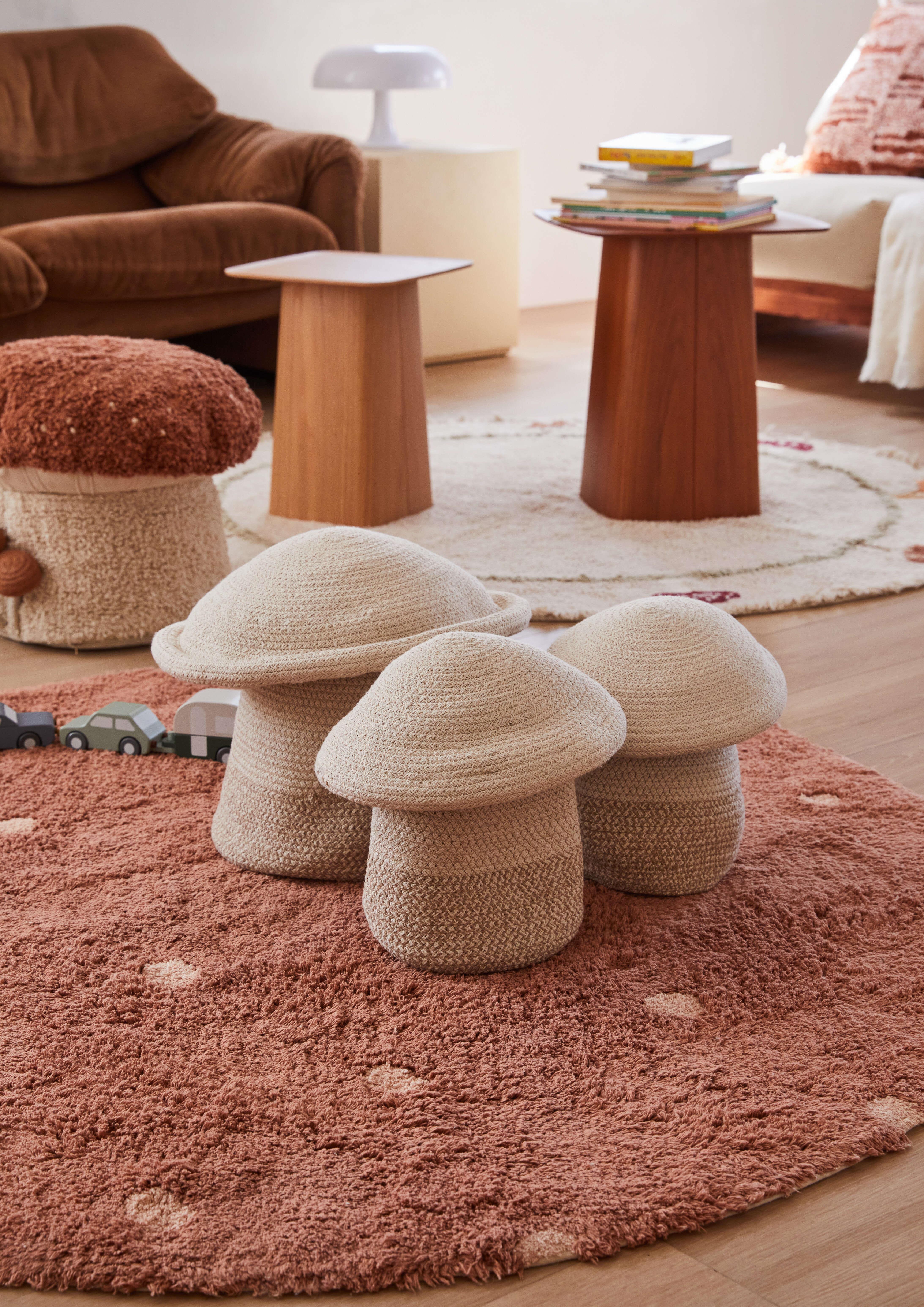 Halı, Round Dot Chestnut