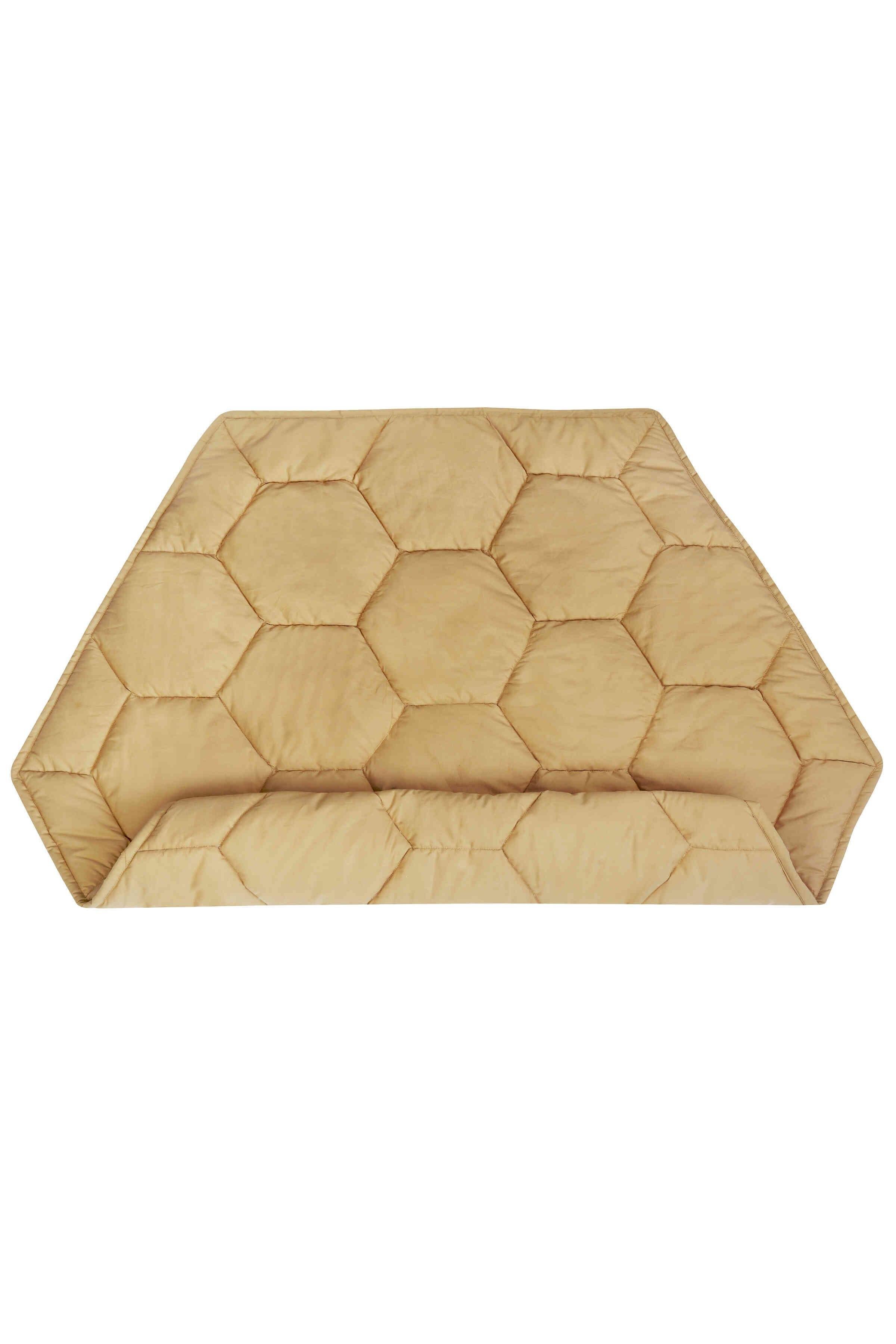 Playmat, Honeycomb