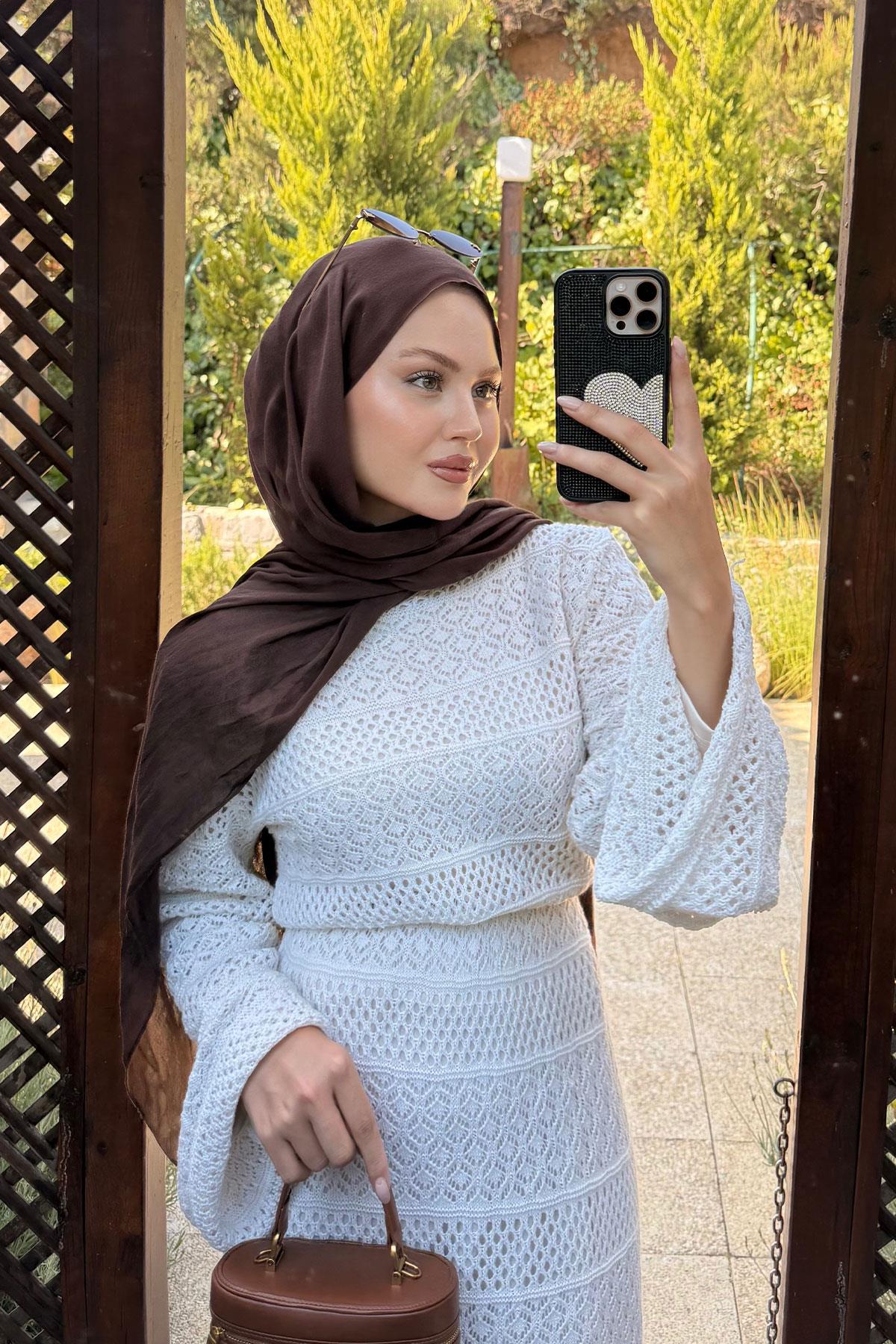 Ajur Kendinden Desenli Elbise Krem