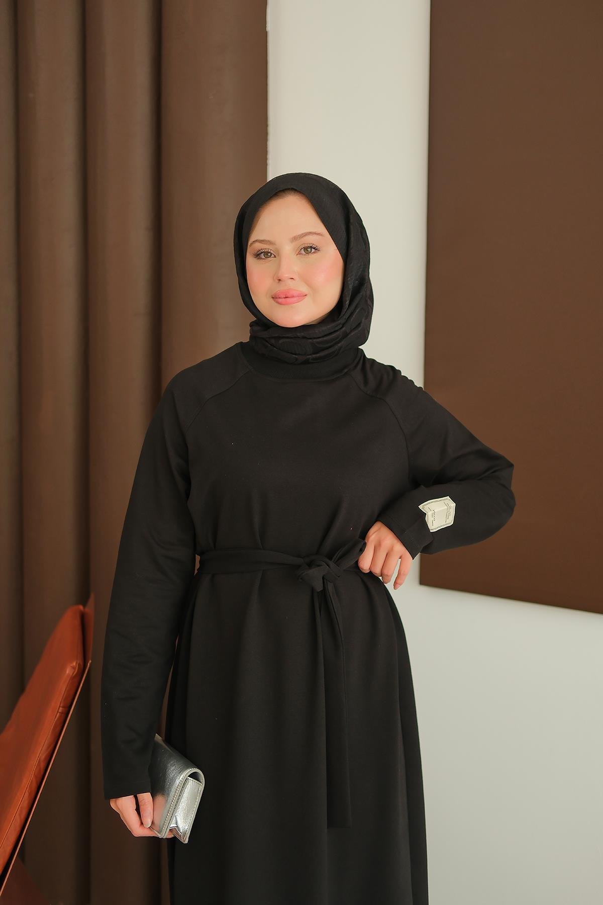 Arma Detay Elbise Siyah