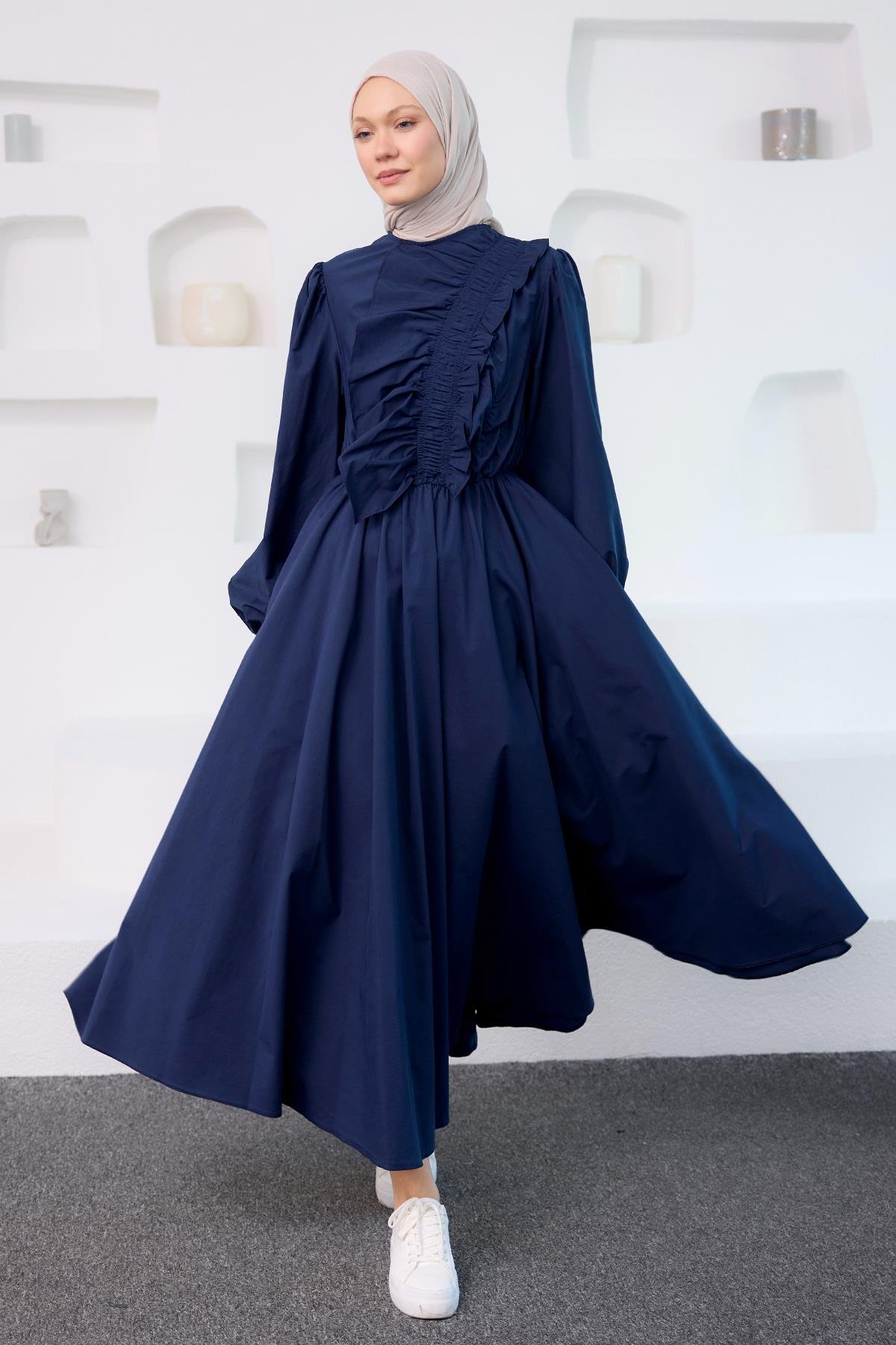 Asimetrik Büzgü Ve Fırfır Detaylı Elbise Lacivert